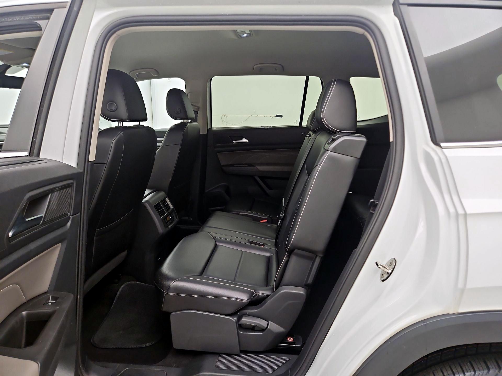 Thumbnail: 2022 Volkswagen Atlas - 19