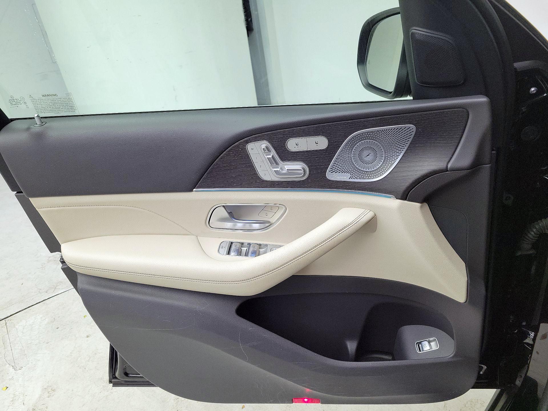 Thumbnail: 2020 Mercedes-Benz GLE - 12