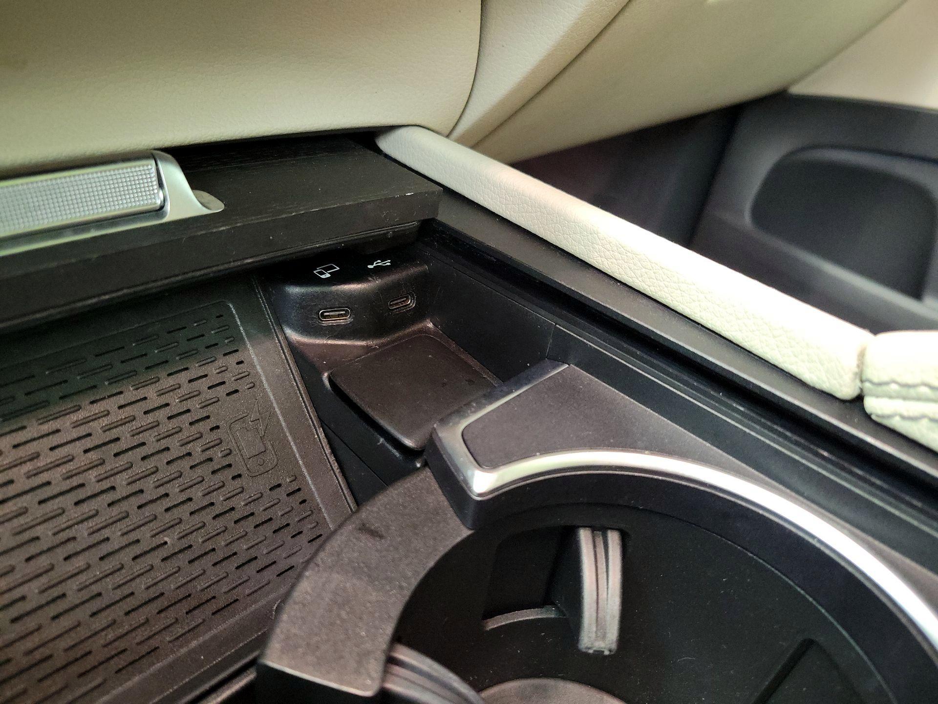 Thumbnail: 2020 Mercedes-Benz GLE - 19