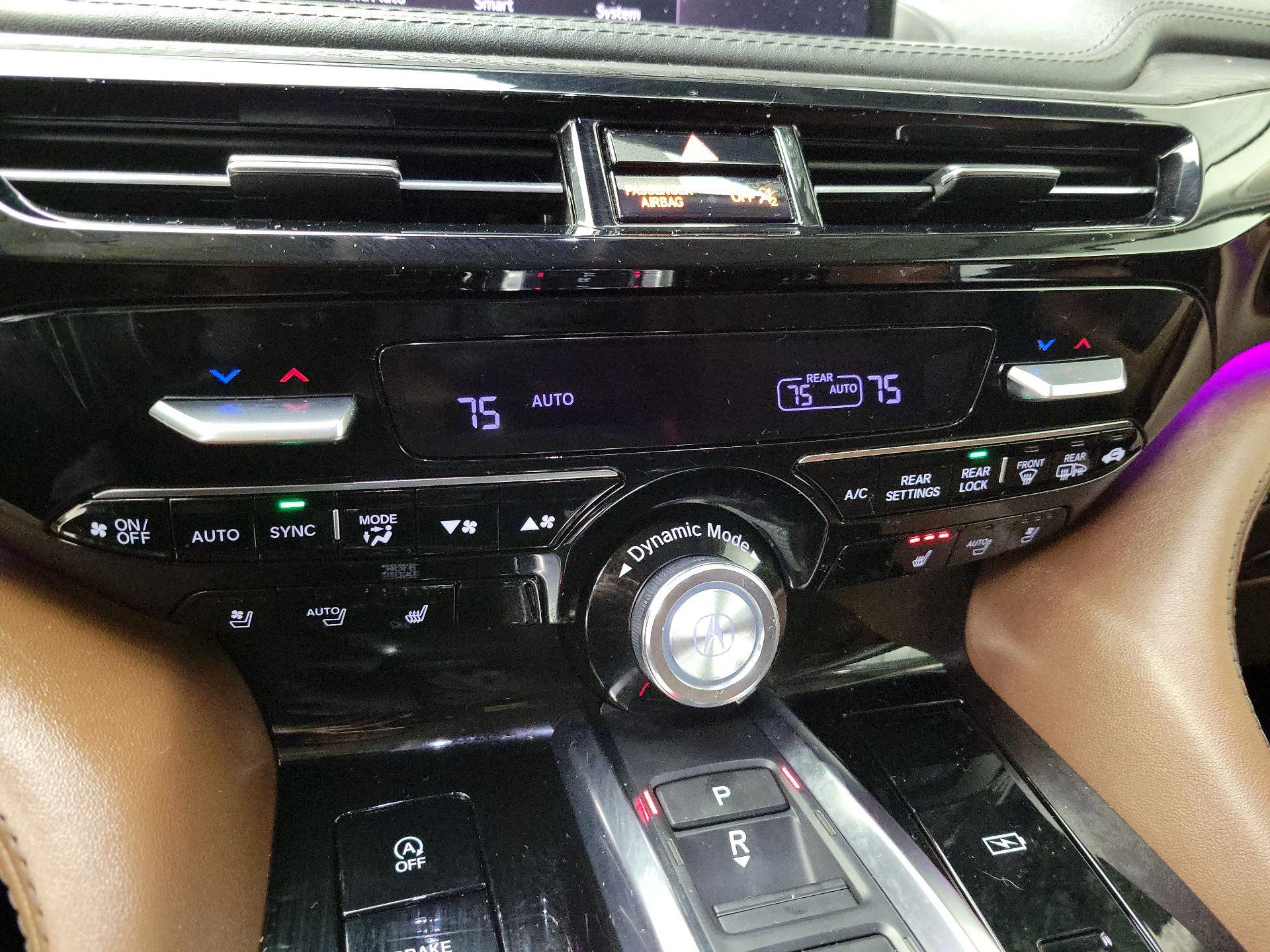 Thumbnail: 2022 Acura MDX - 17