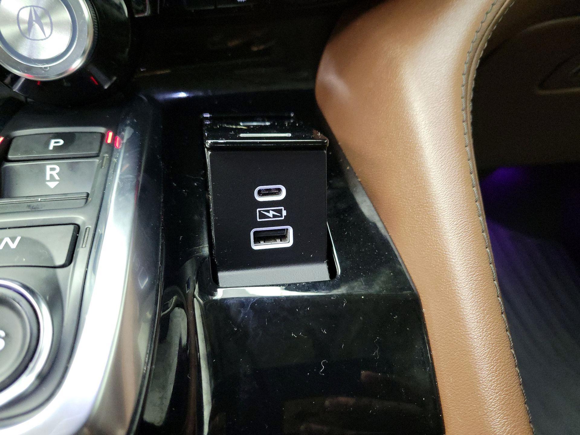 Thumbnail: 2022 Acura MDX - 19