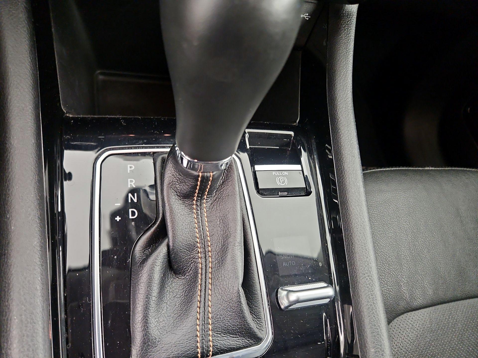 Thumbnail: 2022 Jeep Compass - 17