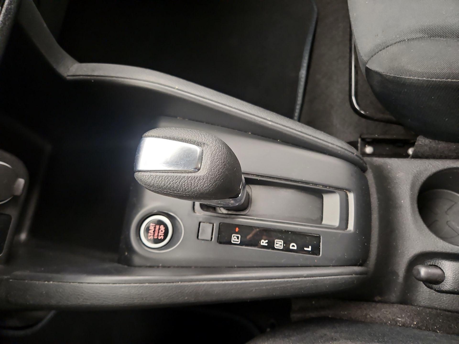 Thumbnail: 2023 Nissan Kicks - 17