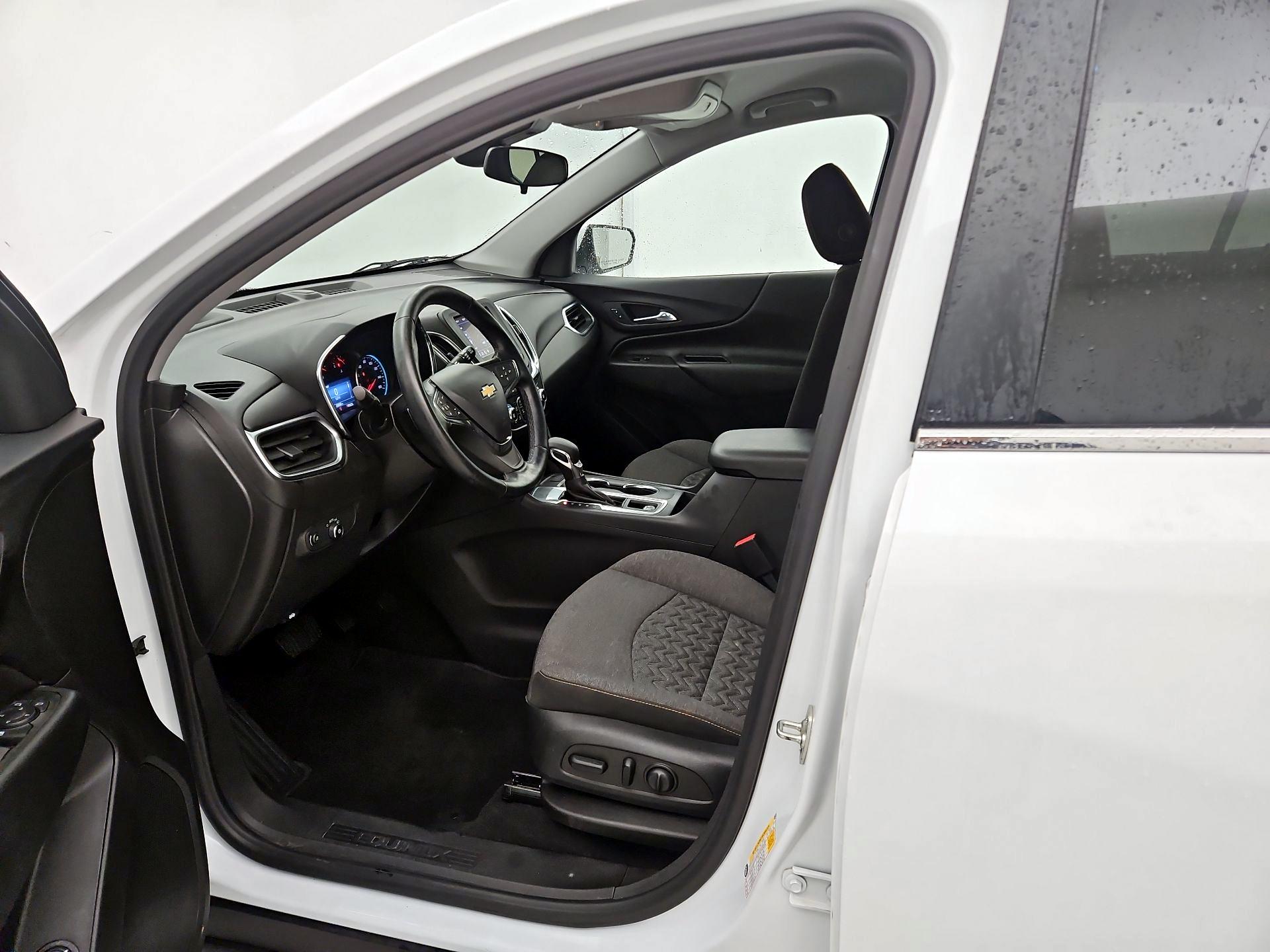 Thumbnail: 2023 Chevrolet Equinox - 11