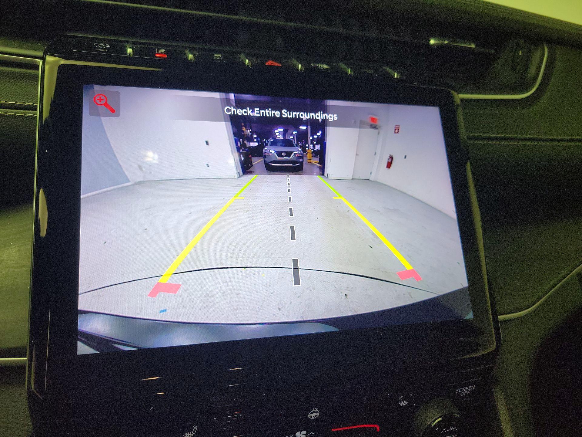 Thumbnail: 2023 Jeep Grand Cherokee - 15