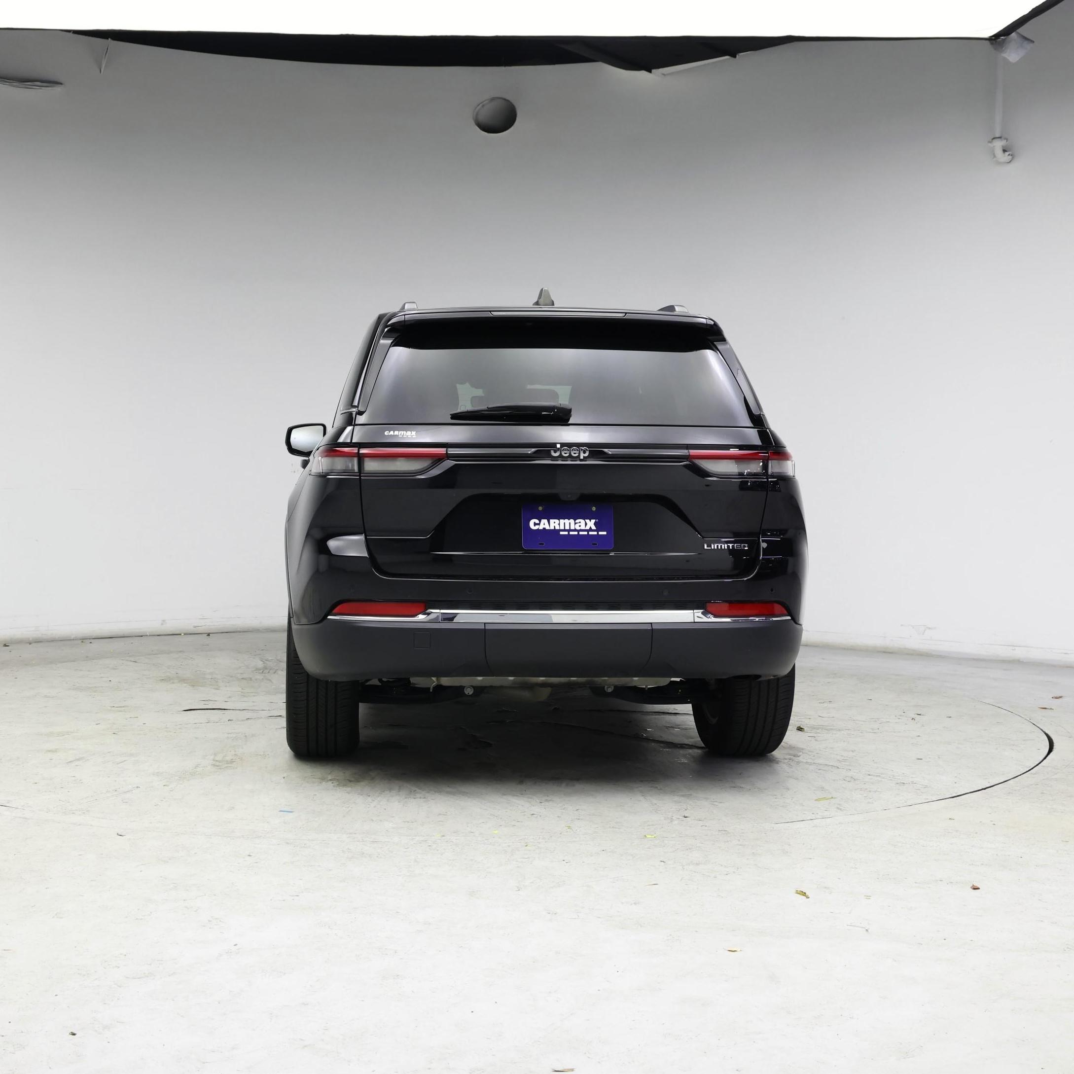 Thumbnail: 2023 Jeep Grand Cherokee - 6