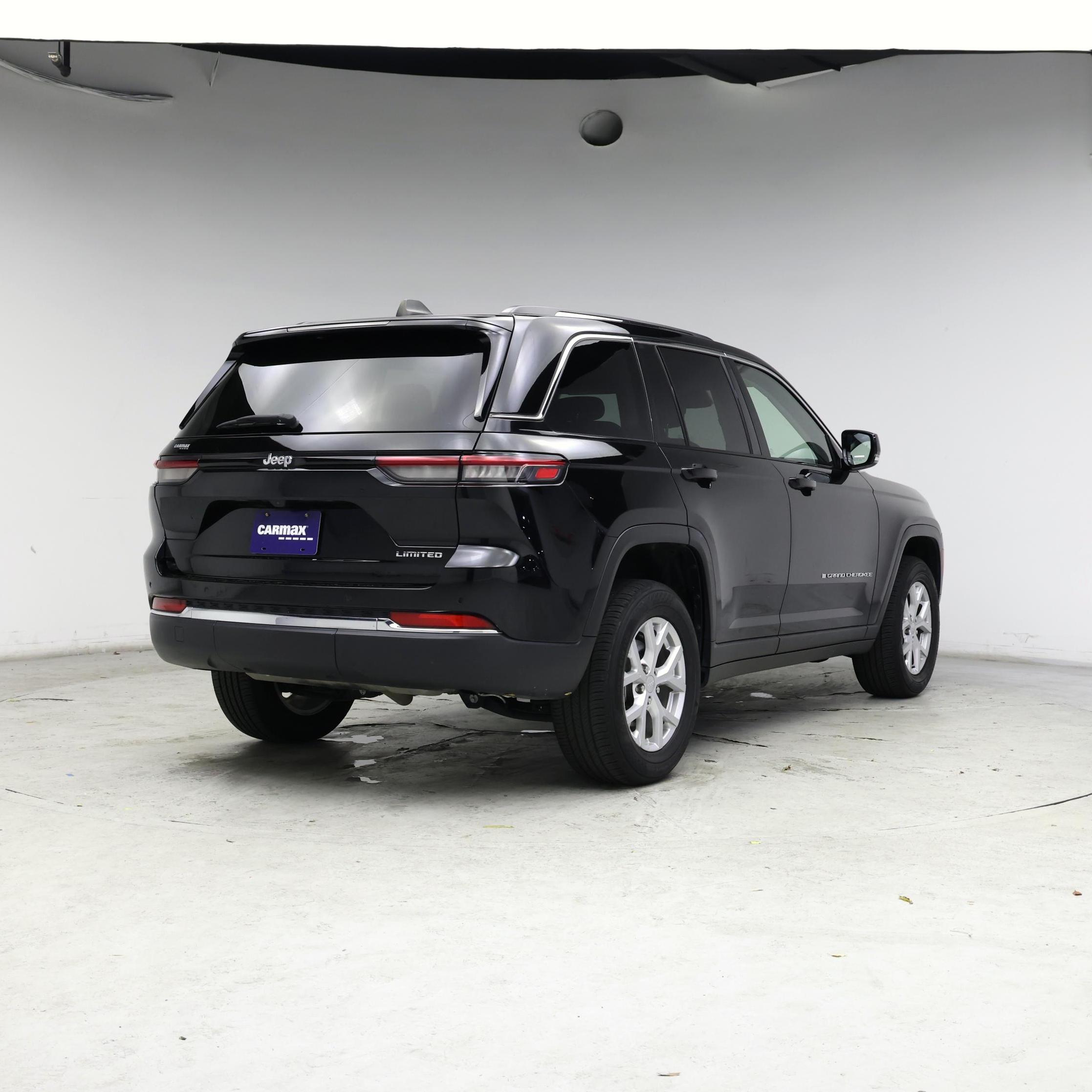 Thumbnail: 2023 Jeep Grand Cherokee - 8