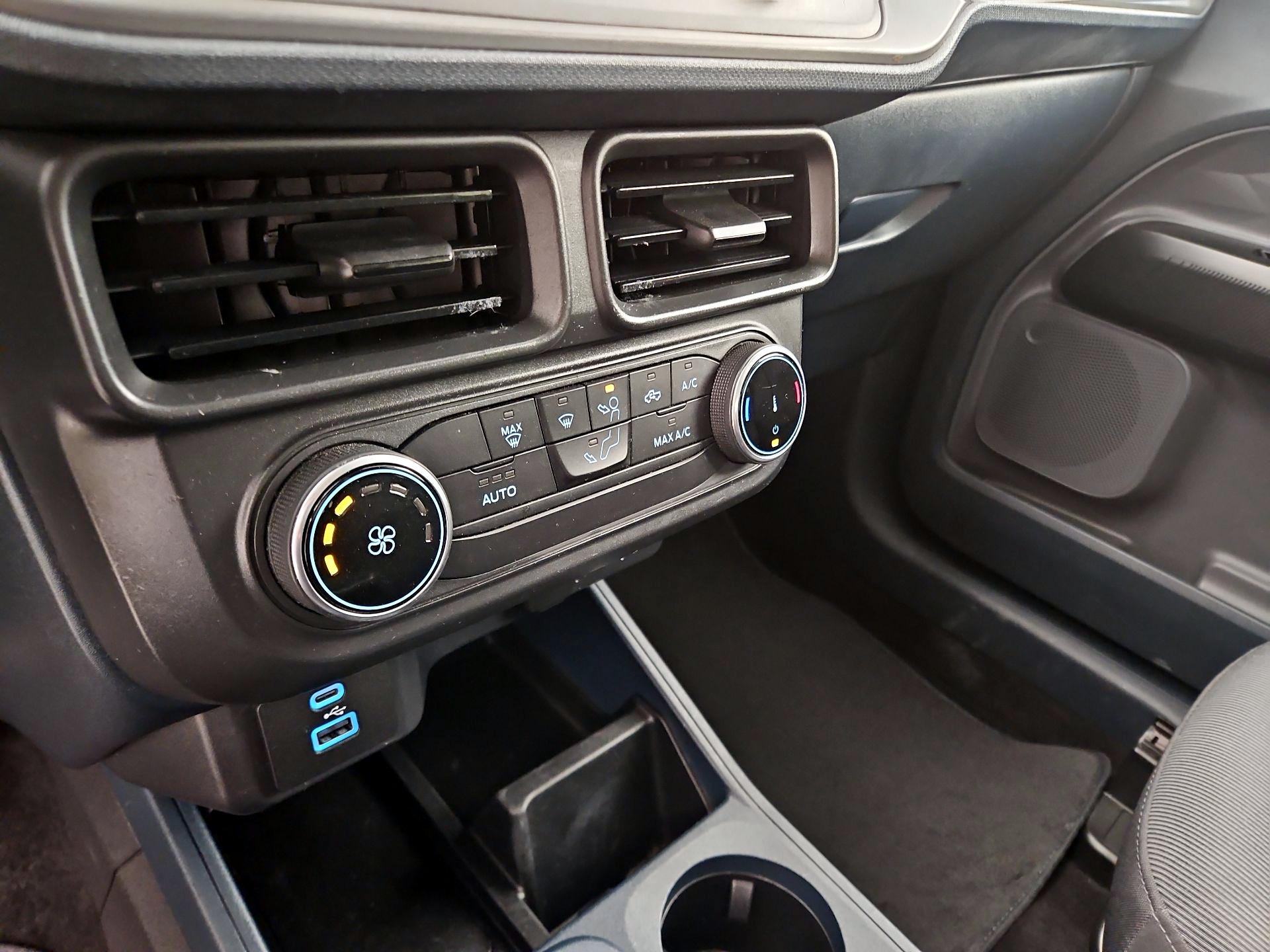 Thumbnail: 2022 Ford Maverick - 16