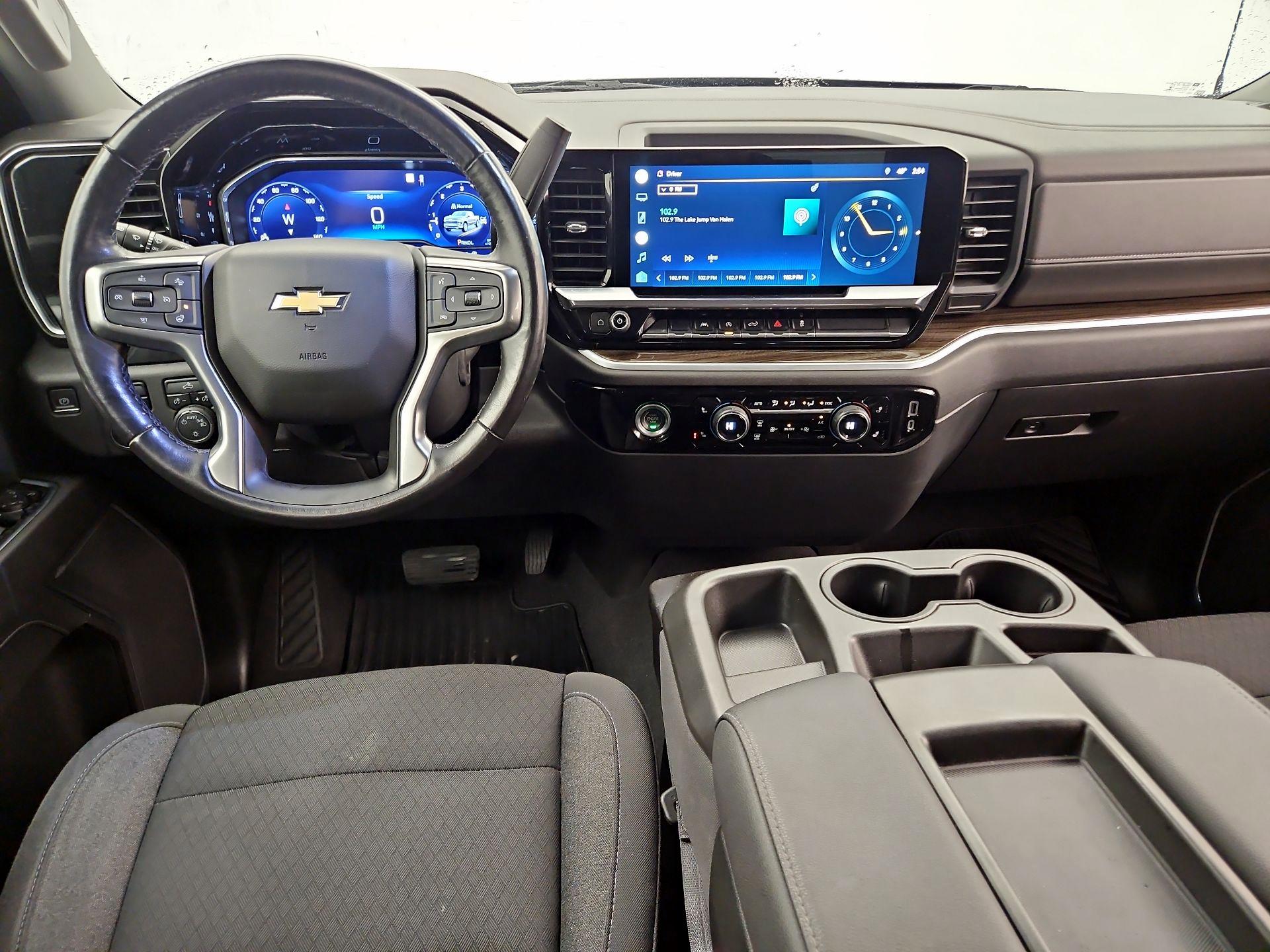 Thumbnail: 2022 Chevrolet Silverado 1500 - 9