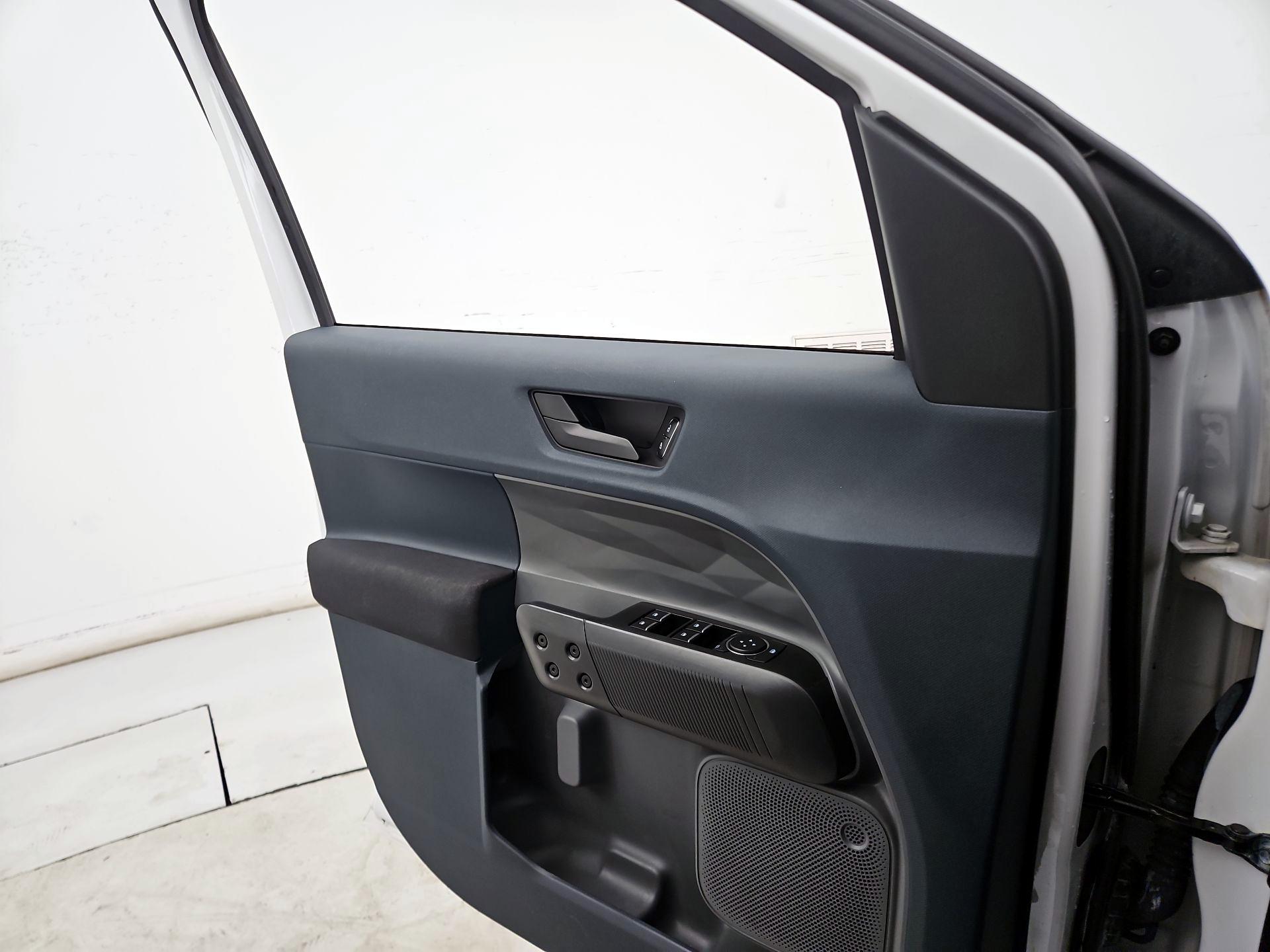 Thumbnail: 2022 Ford Maverick - 12