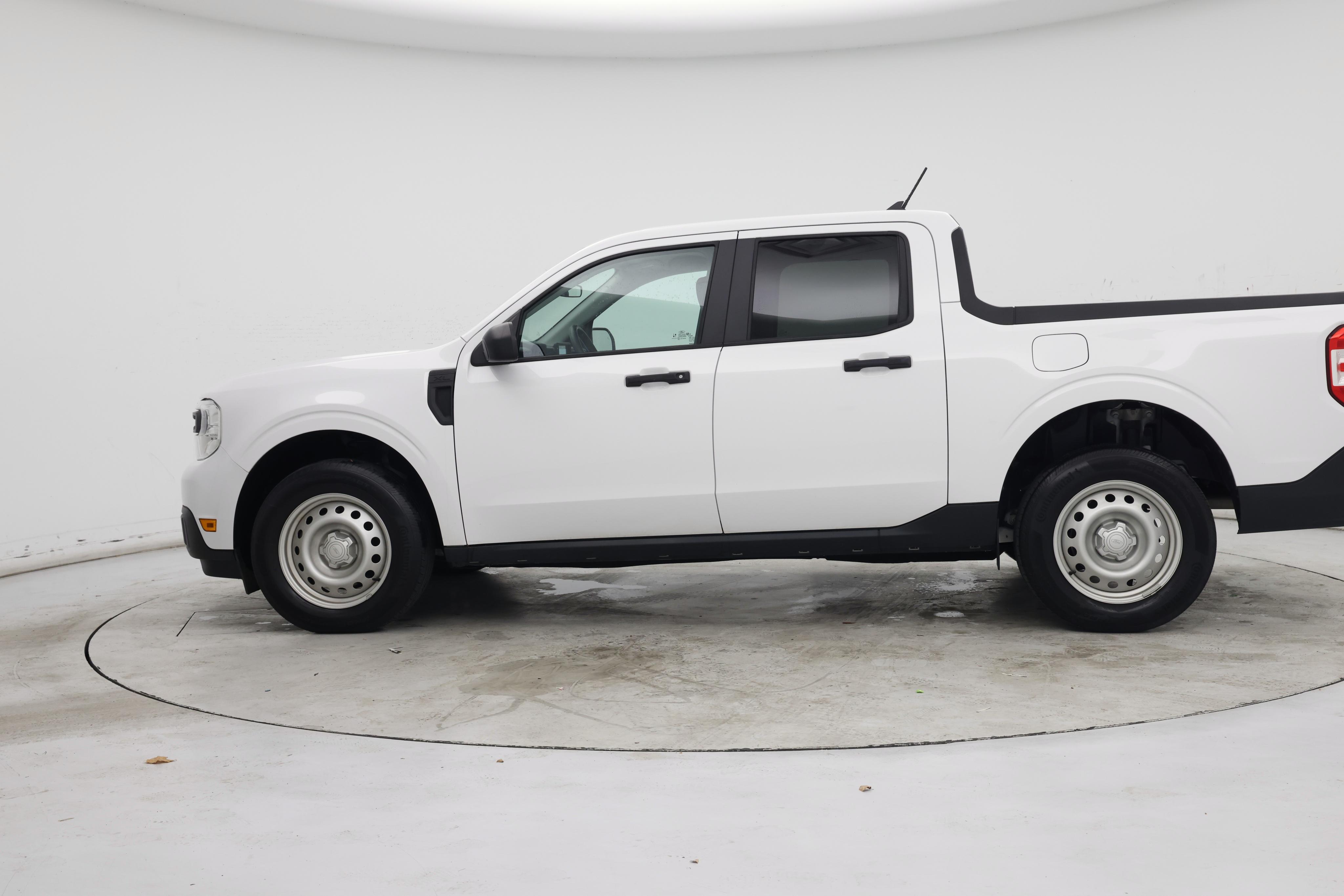 Thumbnail: 2022 Ford Maverick - 3