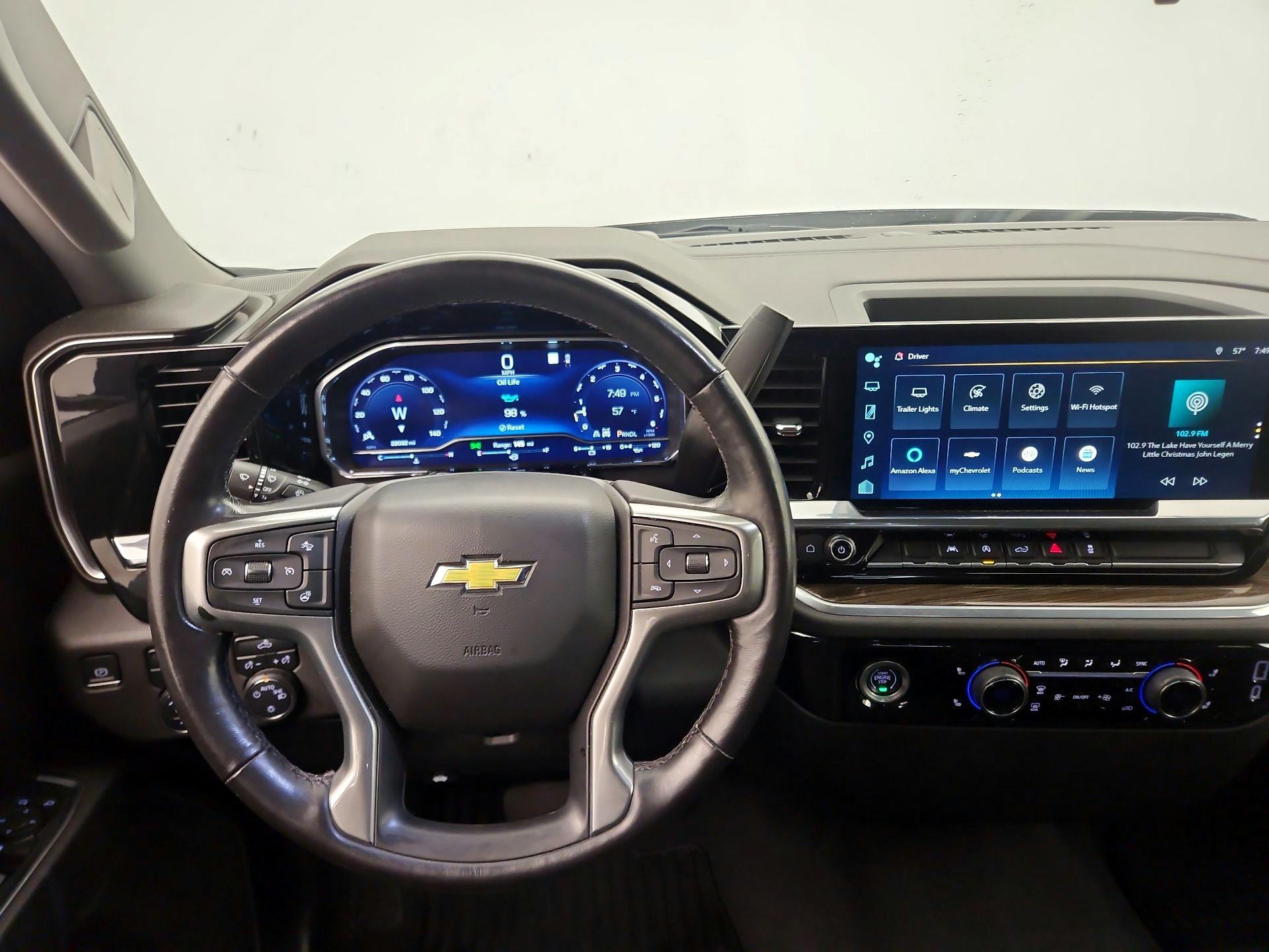 Thumbnail: 2022 Chevrolet Silverado 1500 - 10