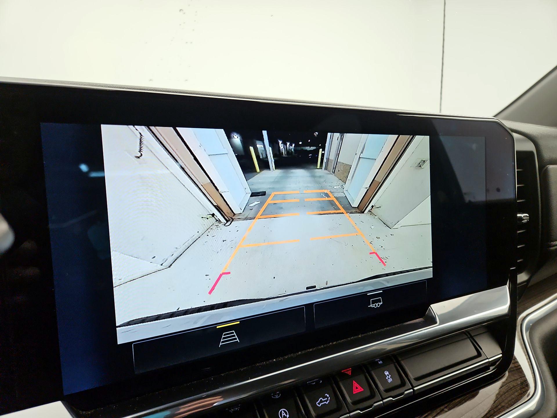 Thumbnail: 2022 Chevrolet Silverado 1500 - 14