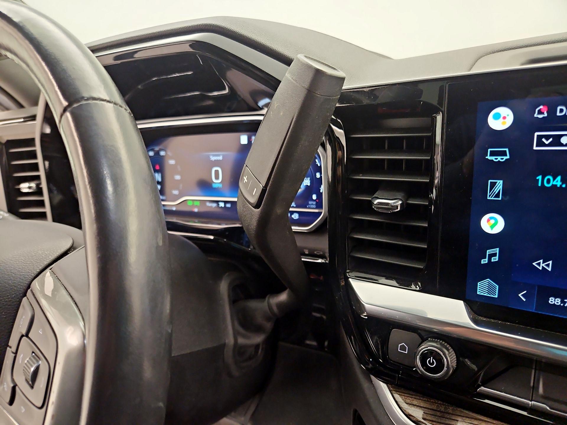 Thumbnail: 2022 Chevrolet Silverado 1500 - 17