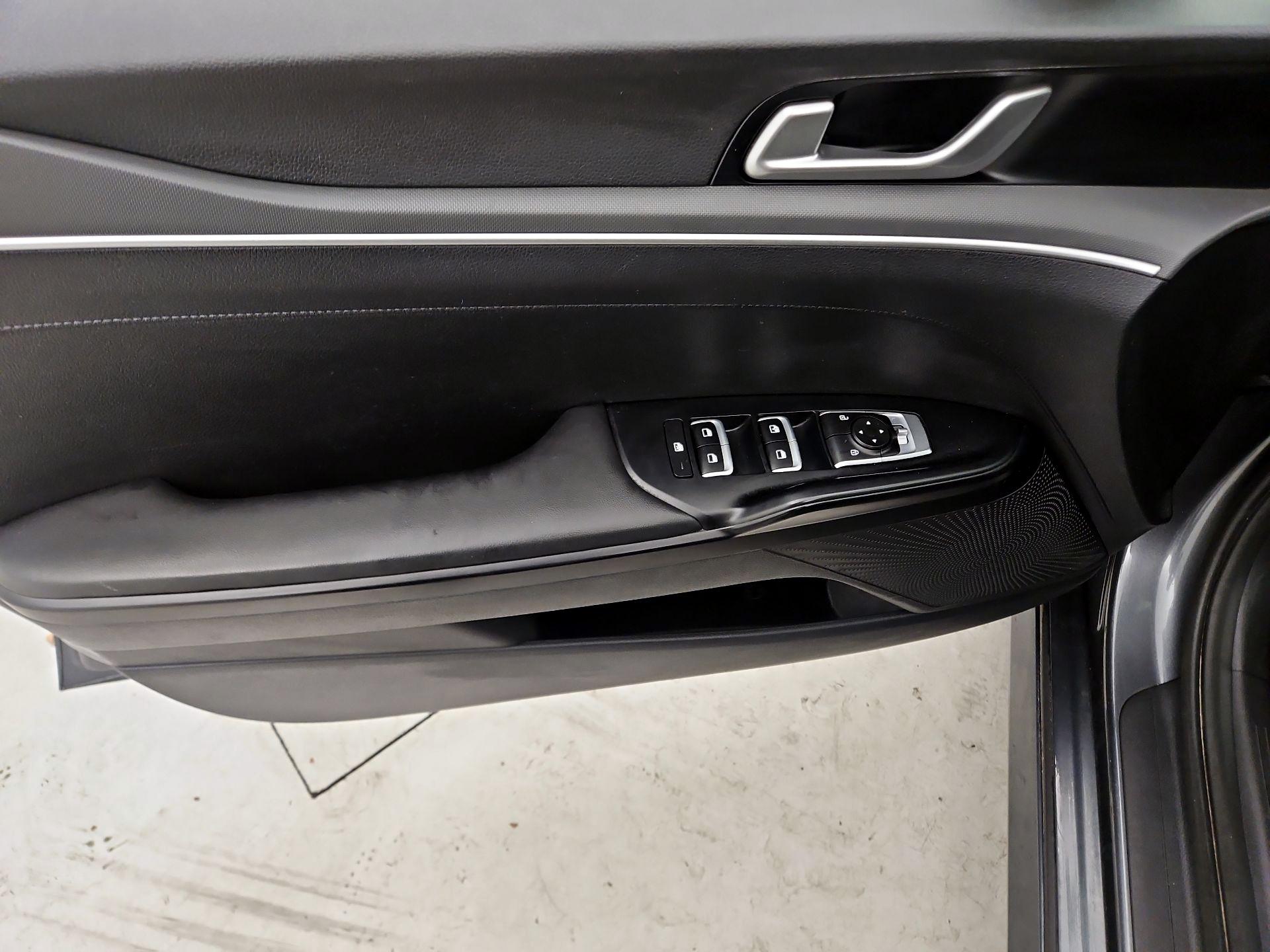 Thumbnail: 2021 Kia K5 - 12