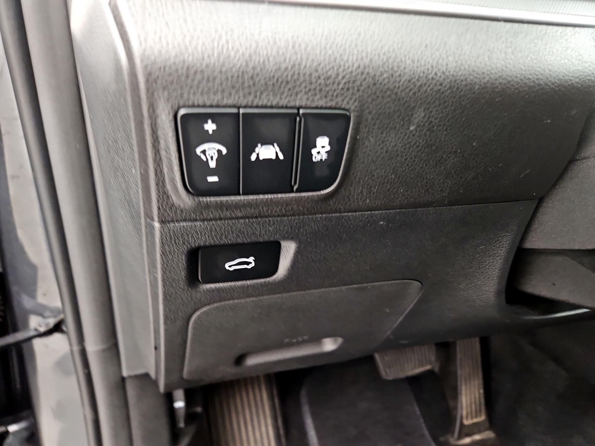 Thumbnail: 2021 Kia K5 - 13