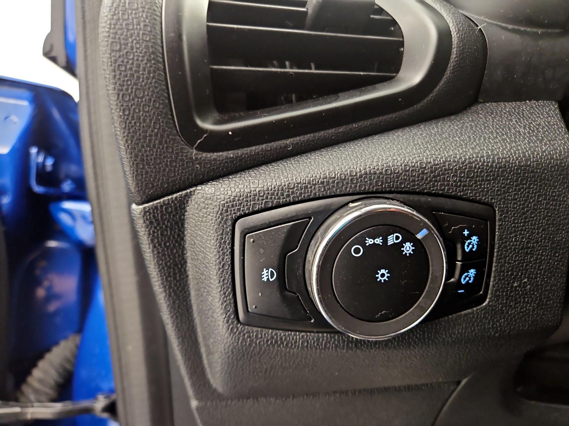 Thumbnail: 2022 Ford EcoSport - 13