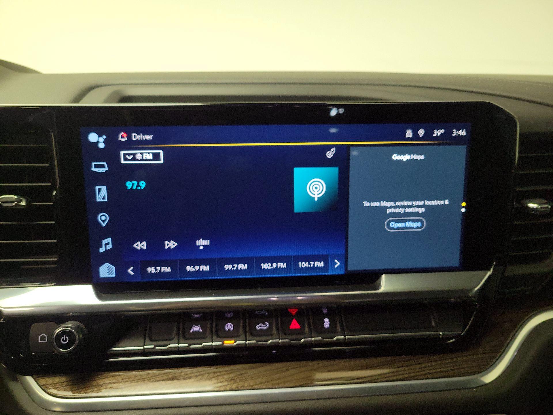 Thumbnail: 2022 Chevrolet Silverado 1500 - 16