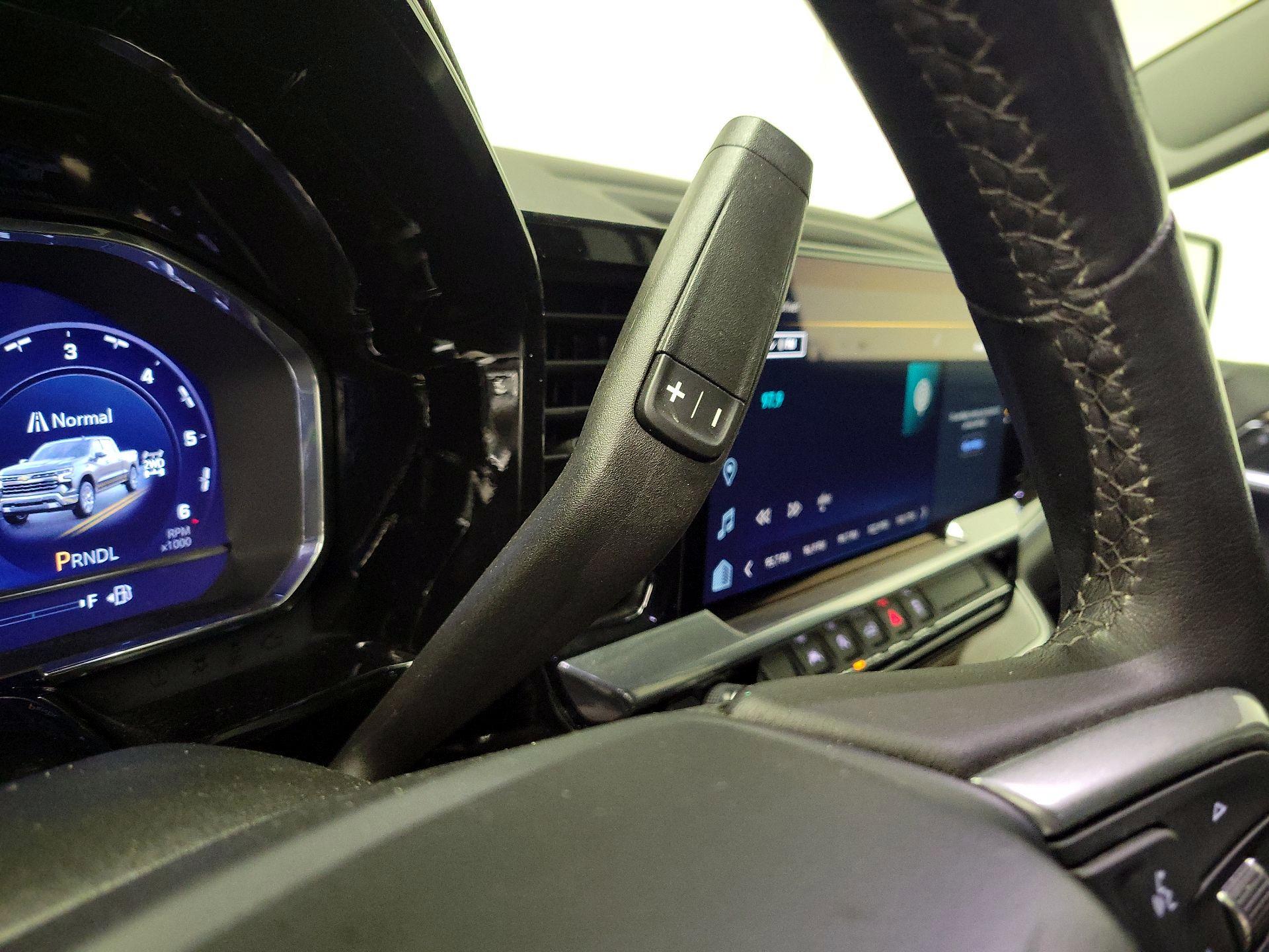 Thumbnail: 2022 Chevrolet Silverado 1500 - 18