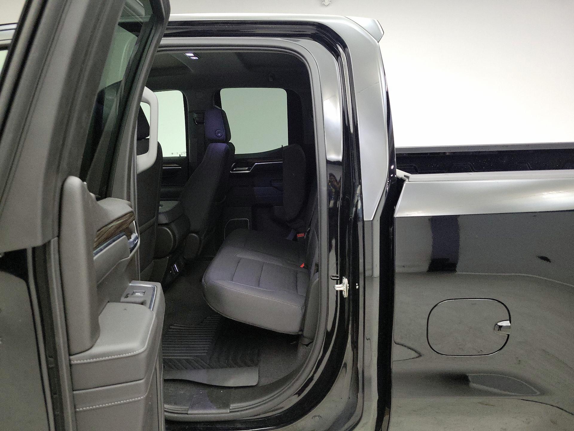 Thumbnail: 2022 Chevrolet Silverado 1500 - 20