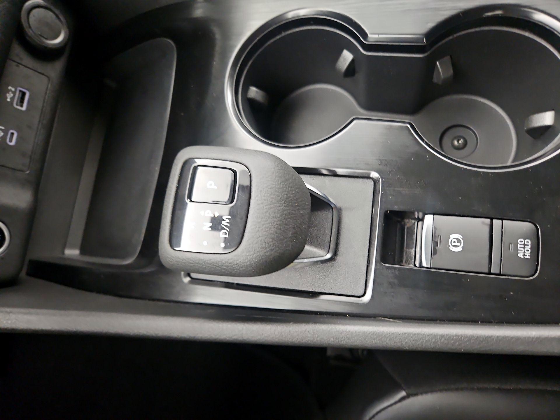 Thumbnail: 2022 Nissan Rogue - 17