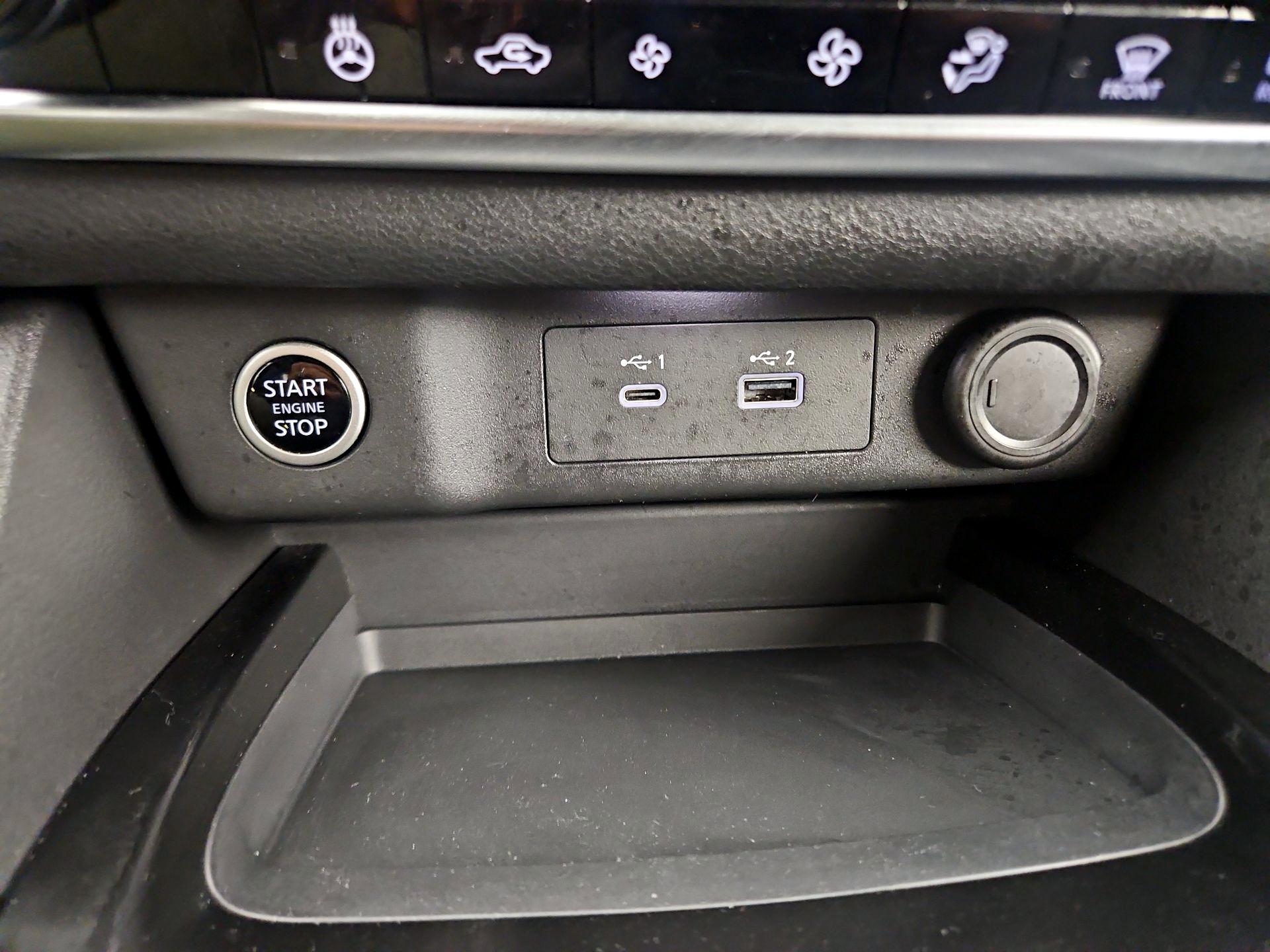 Thumbnail: 2022 Nissan Rogue - 18