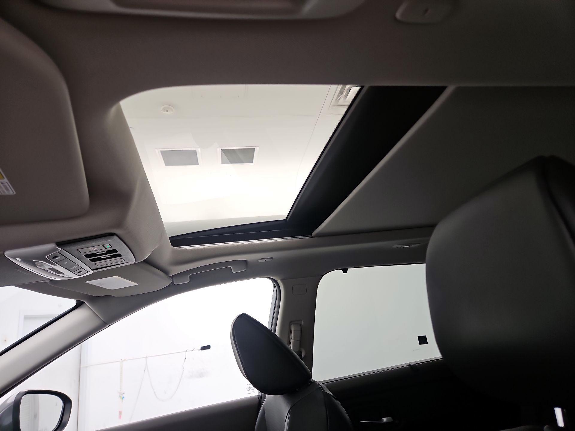 Thumbnail: 2022 Nissan Rogue - 19