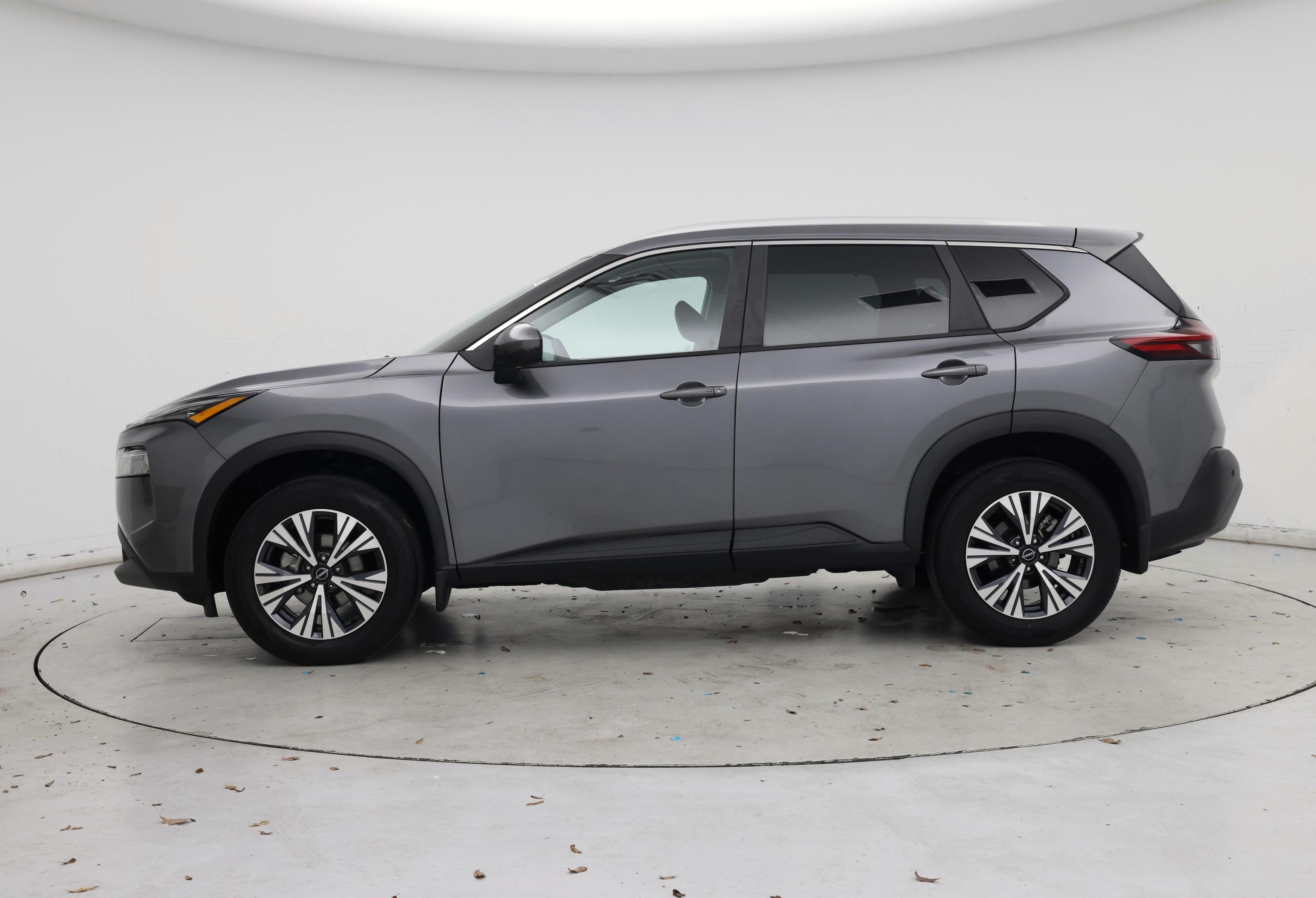 Thumbnail: 2022 Nissan Rogue - 3