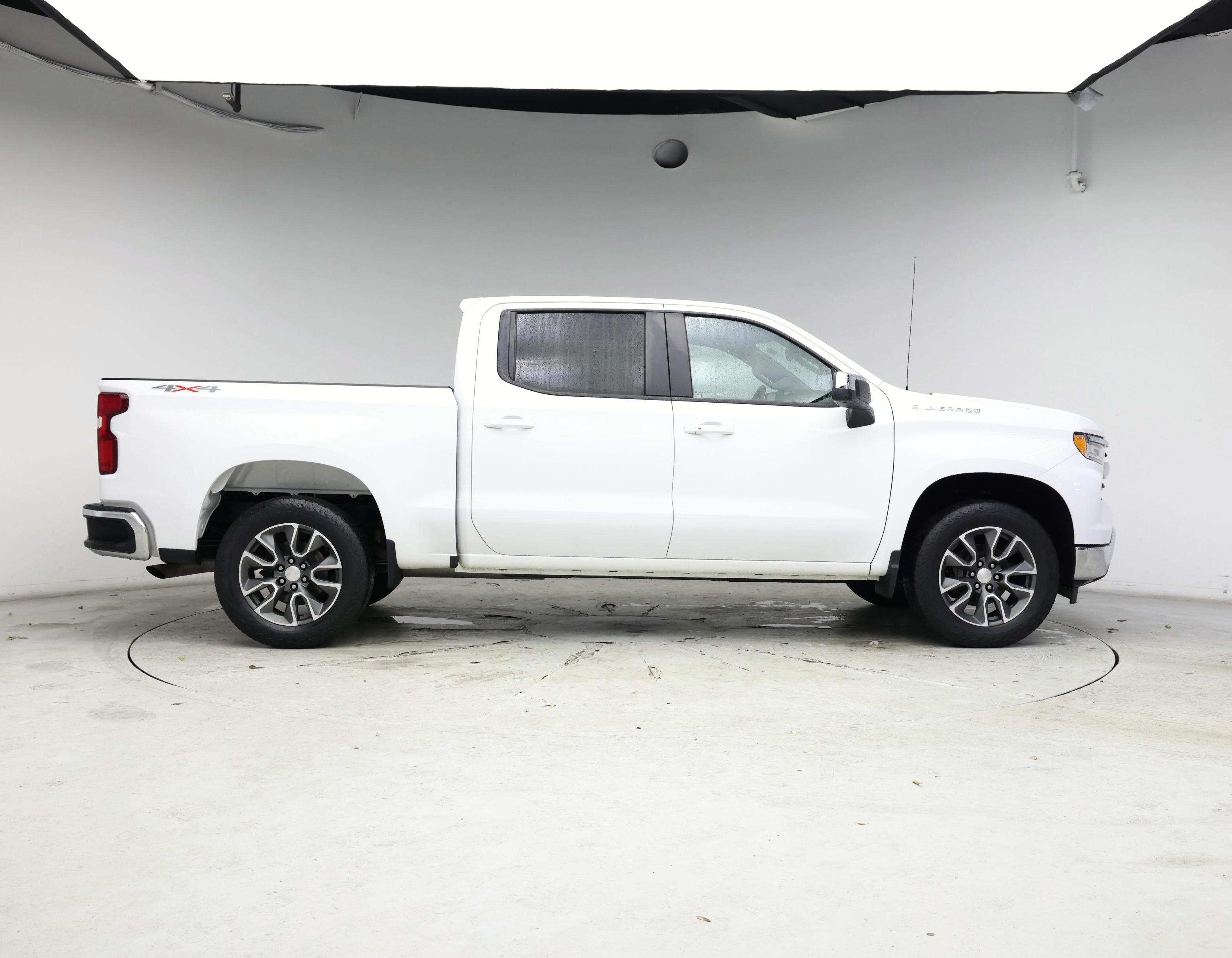 Thumbnail: 2022 Chevrolet Silverado 1500 - 7