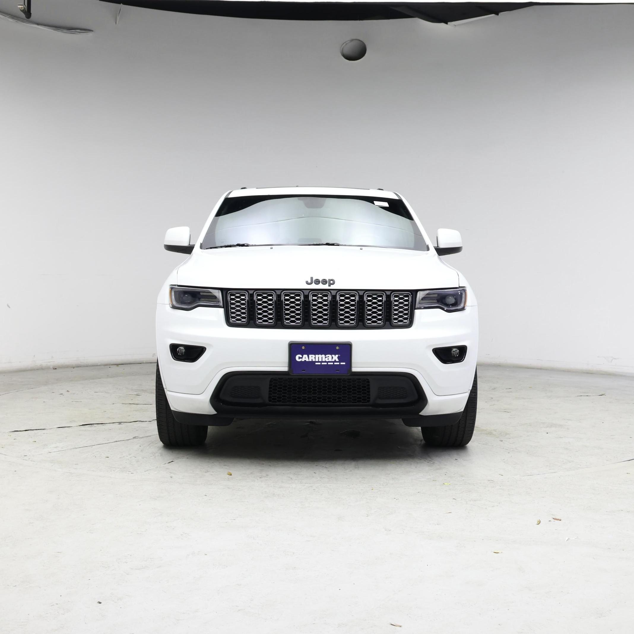 Thumbnail: 2020 Jeep Grand Cherokee - 5