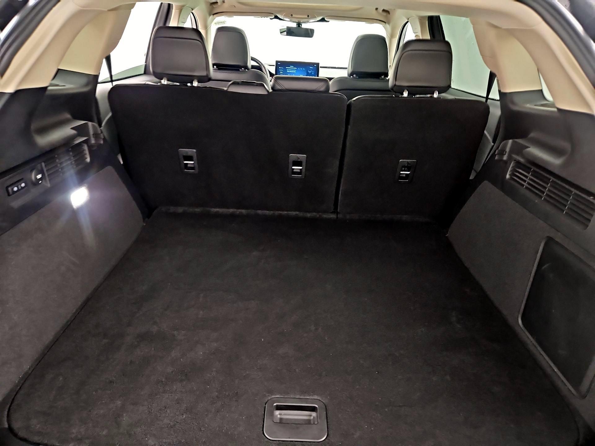 Thumbnail: 2021 Lincoln Nautilus - 20