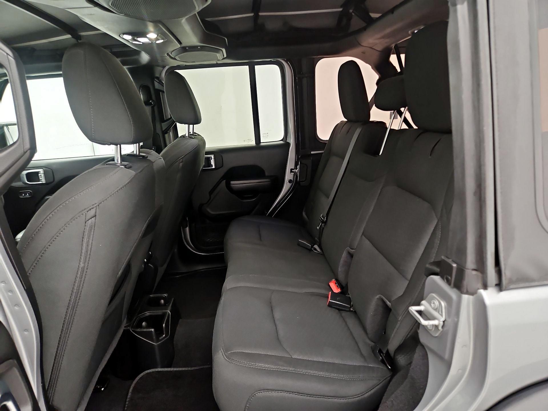 Thumbnail: 2021 Jeep Wrangler - 20