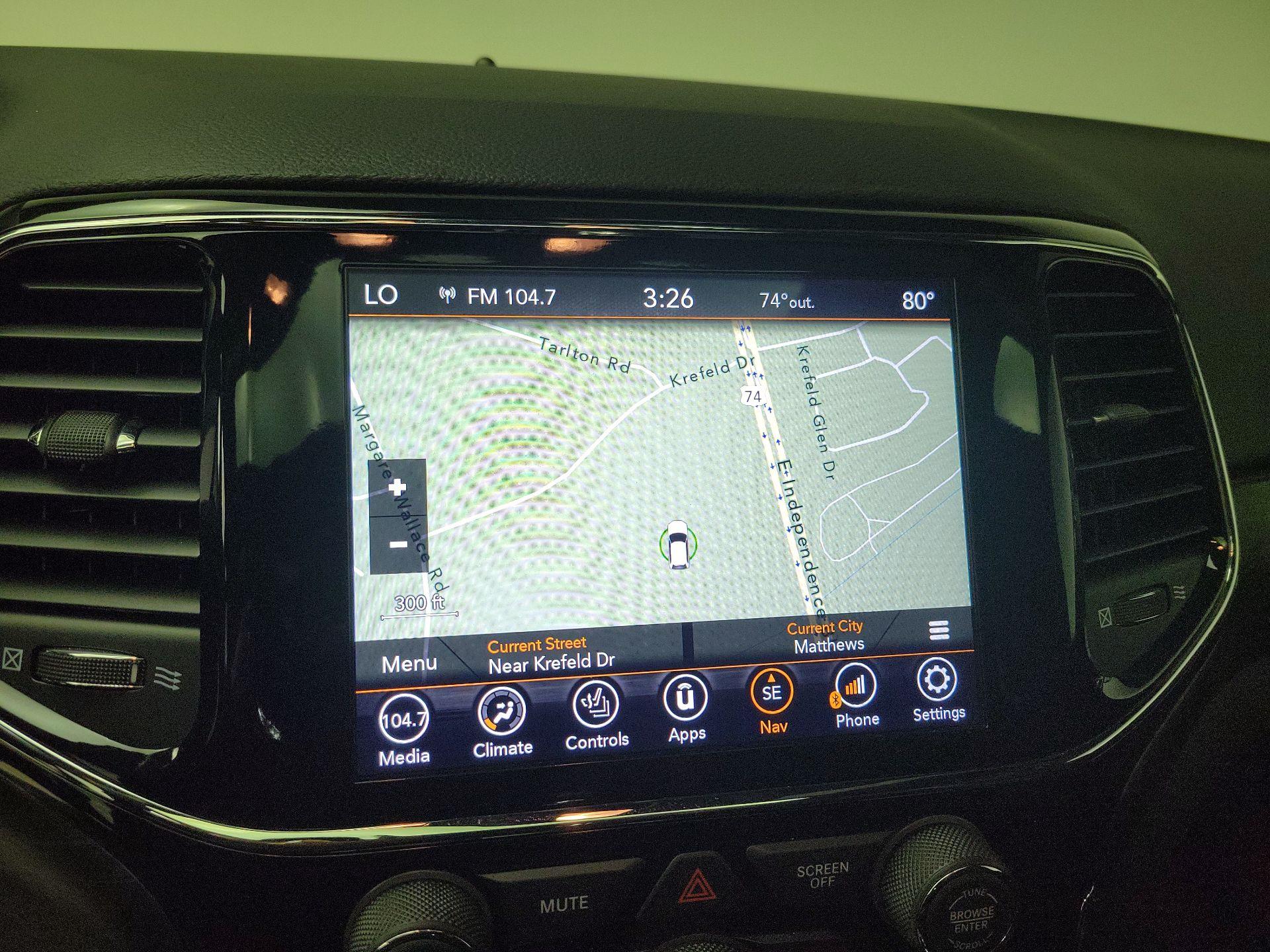 Thumbnail: 2021 Jeep Grand Cherokee - 14