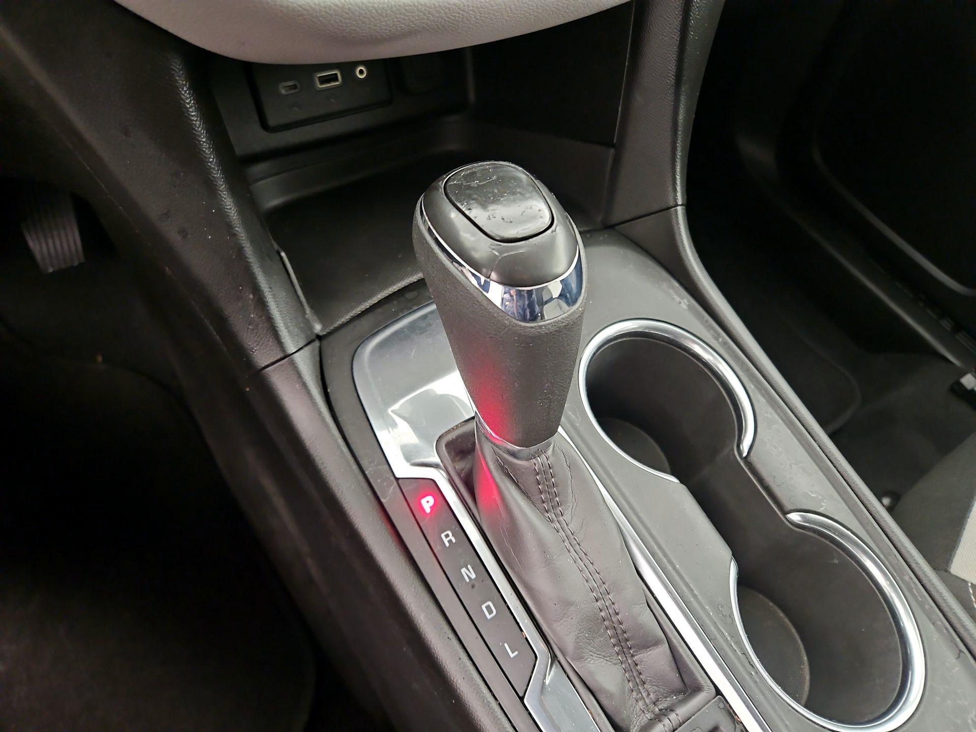 Thumbnail: 2020 Chevrolet Equinox - 17