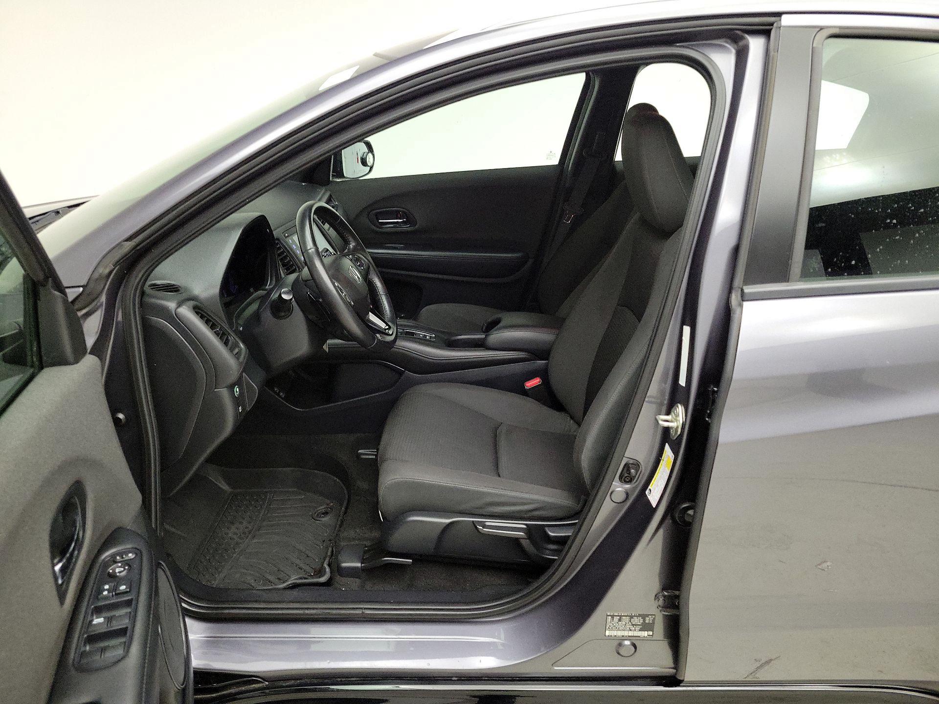 Thumbnail: 2019 Honda HR-V - 11