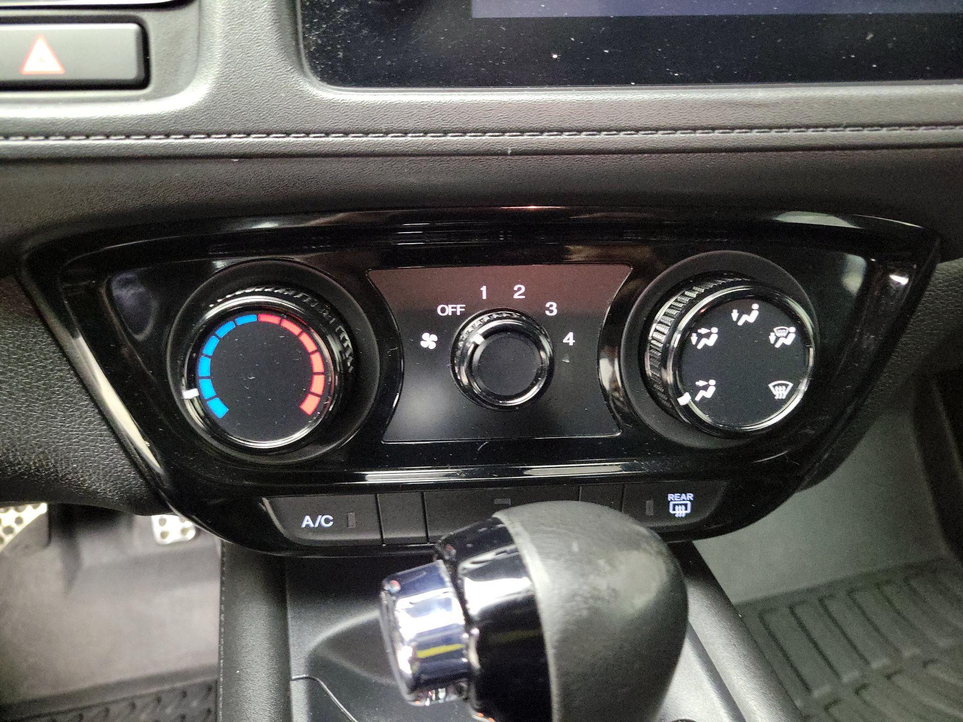 Thumbnail: 2019 Honda HR-V - 16