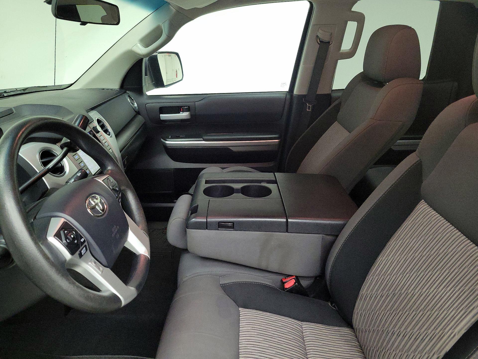 Thumbnail: 2014 Toyota Tundra - 11