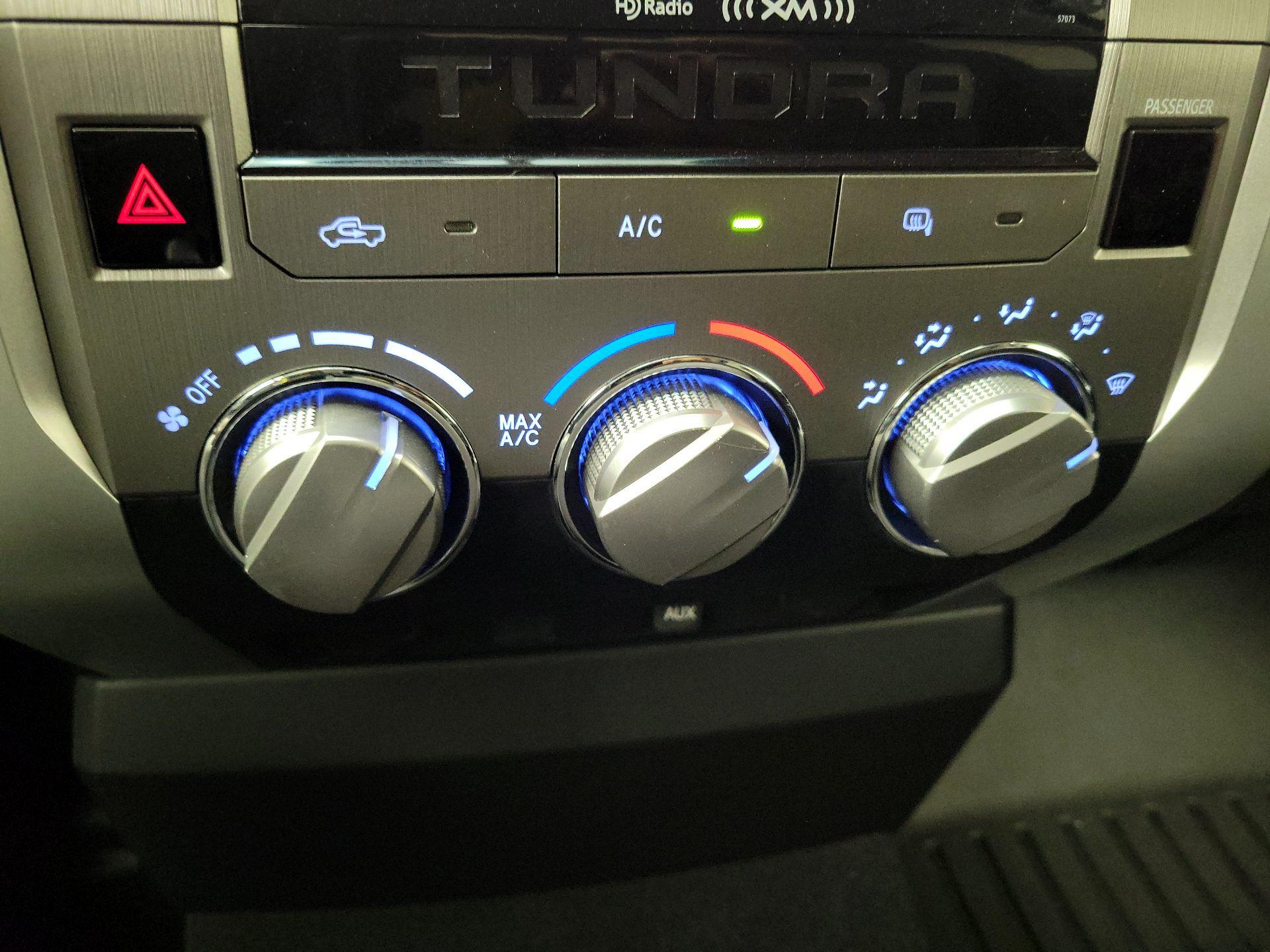 Thumbnail: 2014 Toyota Tundra - 16