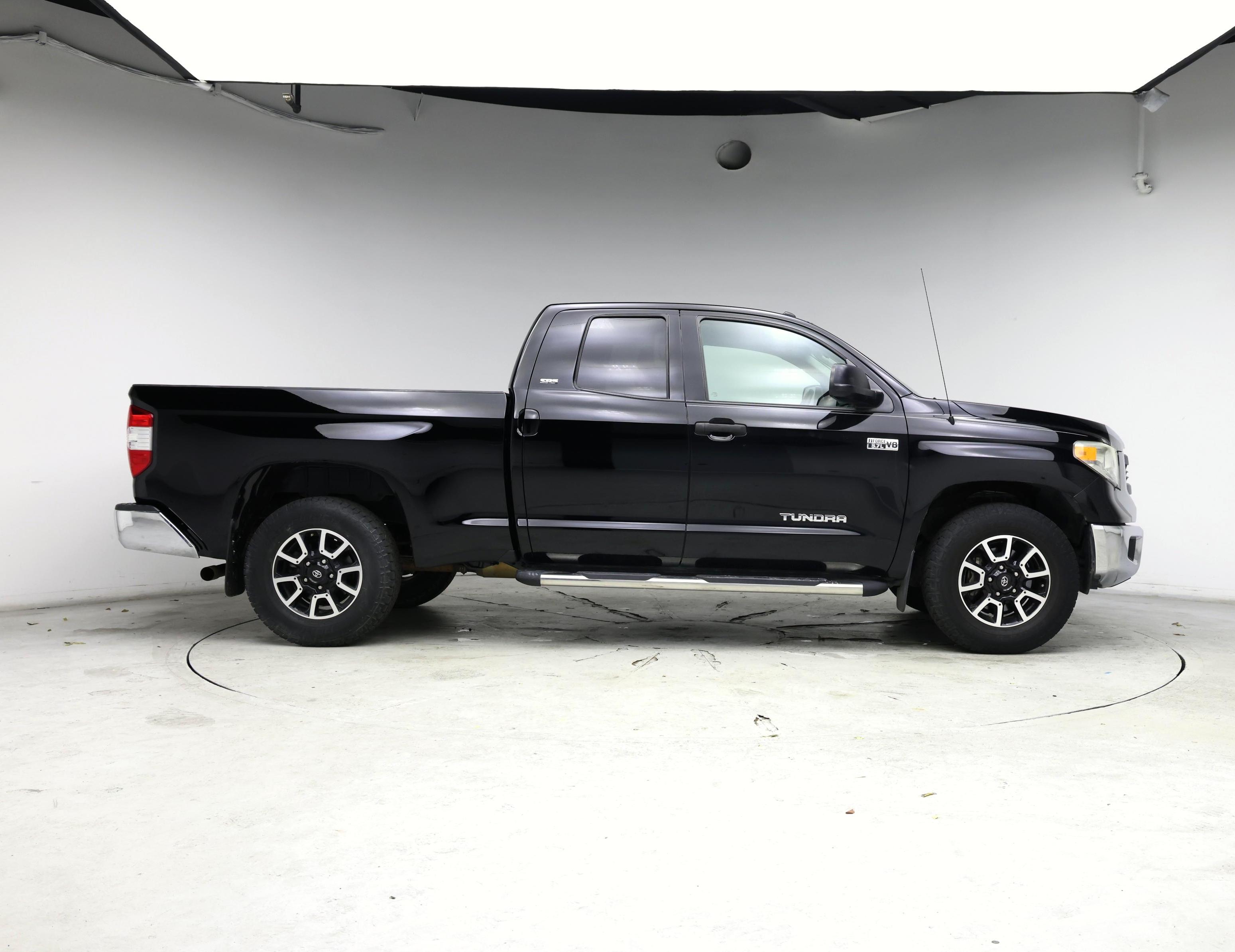 Thumbnail: 2014 Toyota Tundra - 7