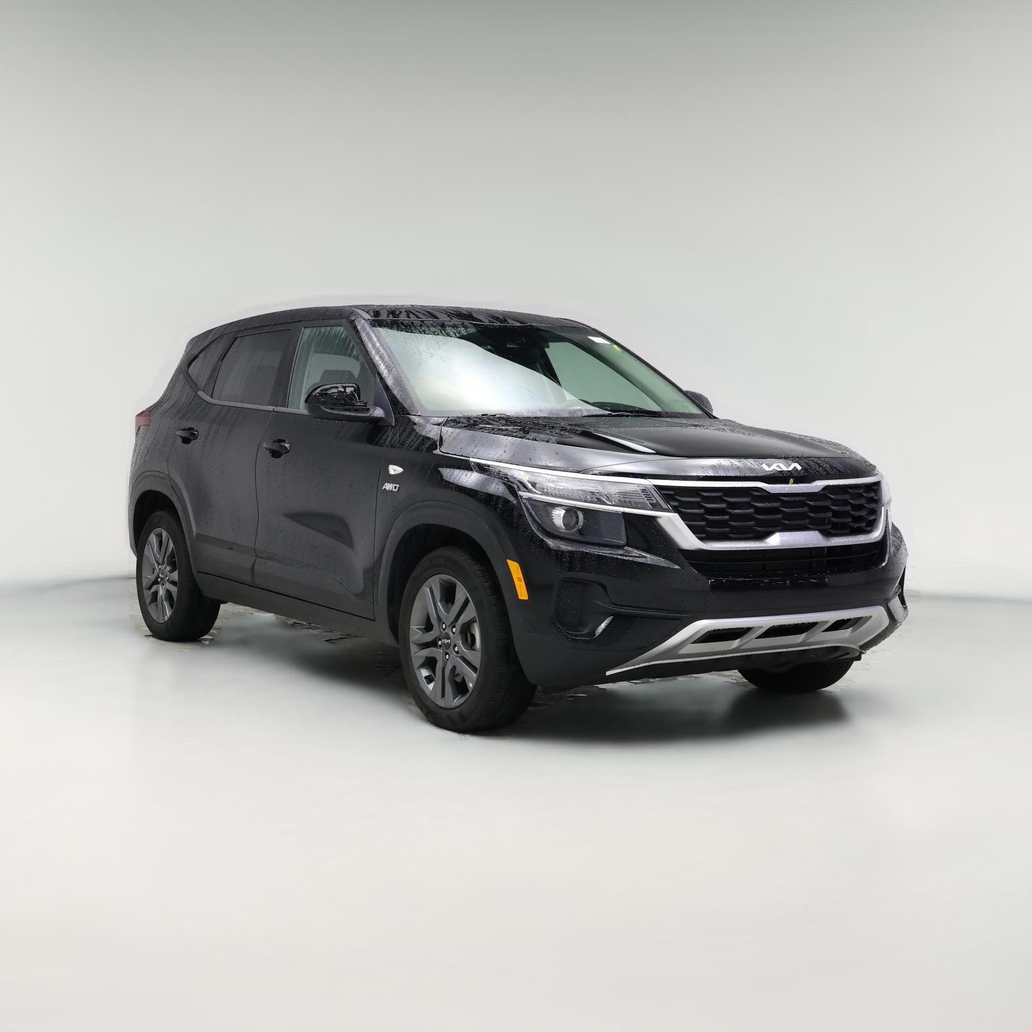 Thumbnail: 2023 Kia Seltos - 1