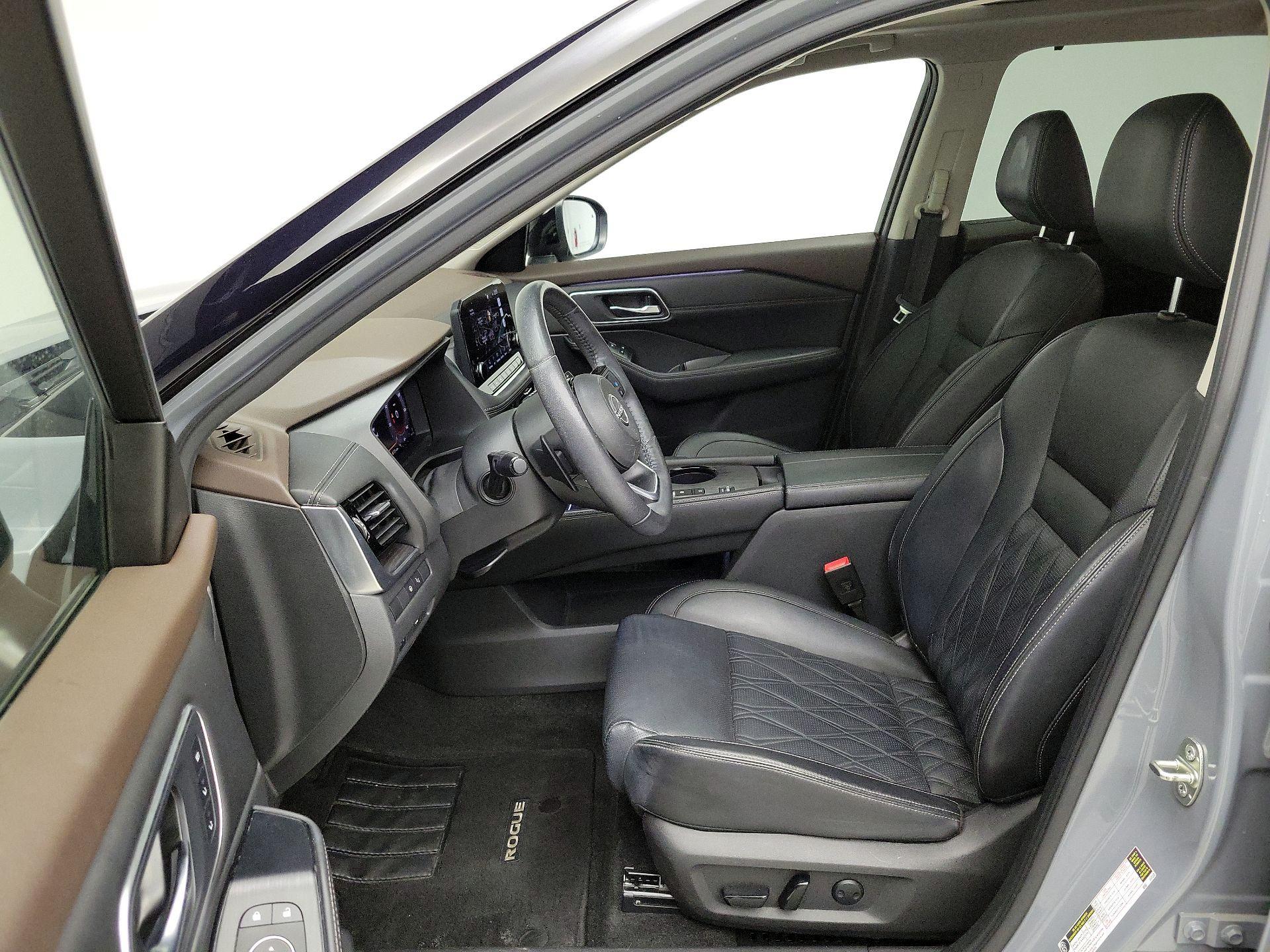 Thumbnail: 2022 Nissan Rogue - 11