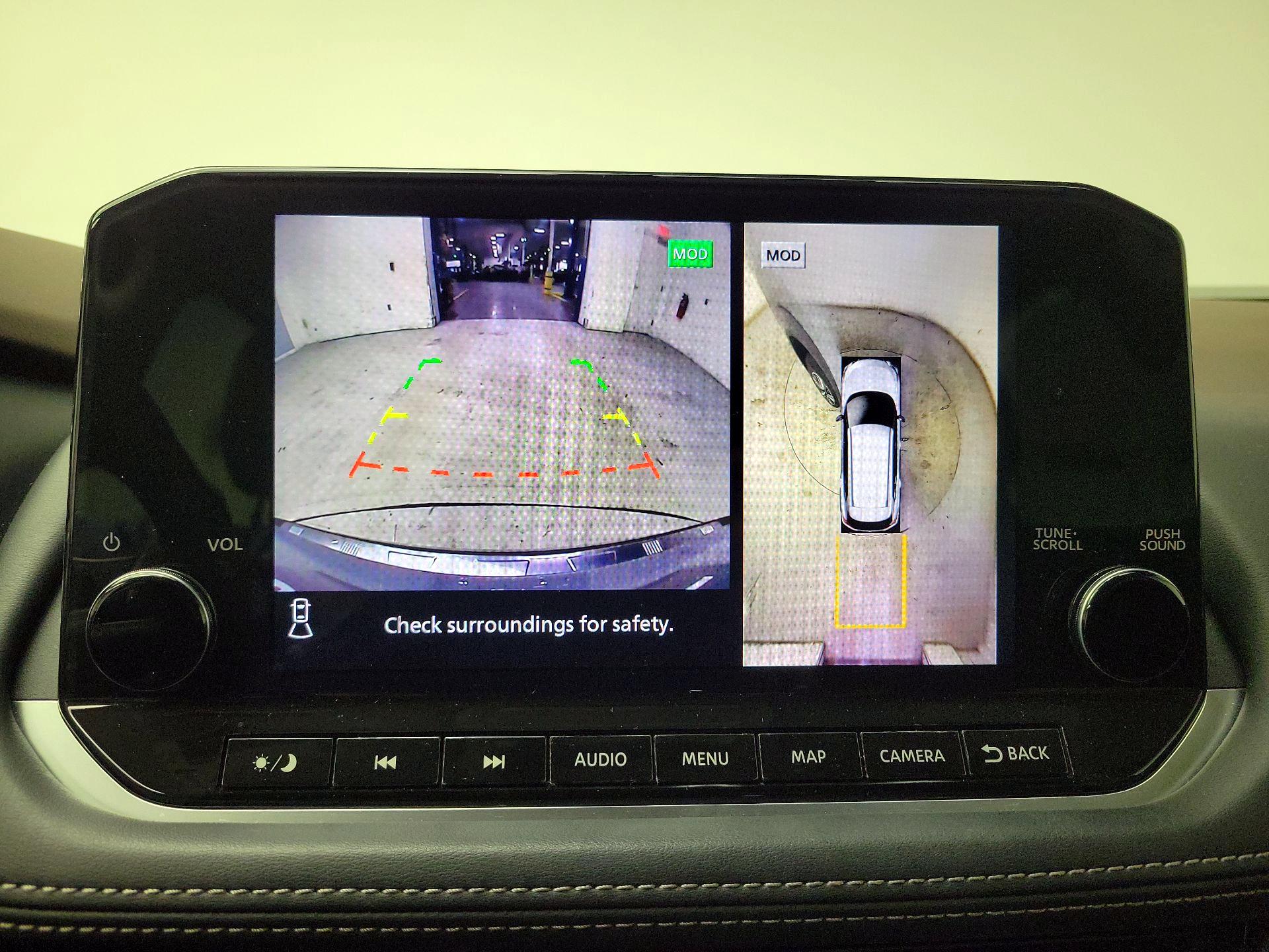 Thumbnail: 2022 Nissan Rogue - 15