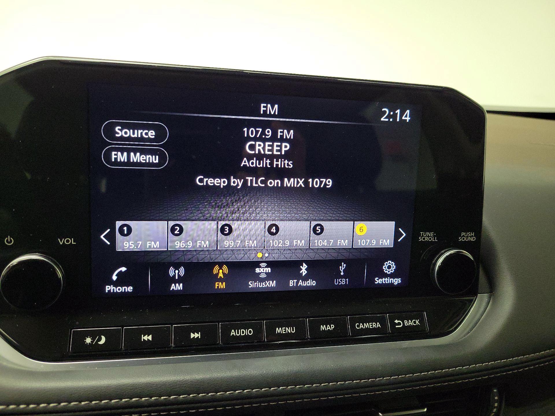 Thumbnail: 2022 Nissan Rogue - 16