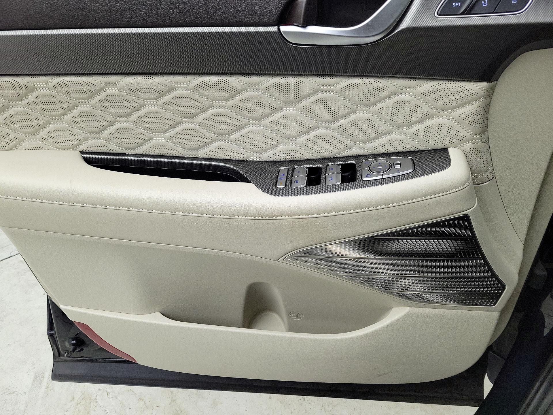 Thumbnail: 2020 Hyundai Palisade - 12