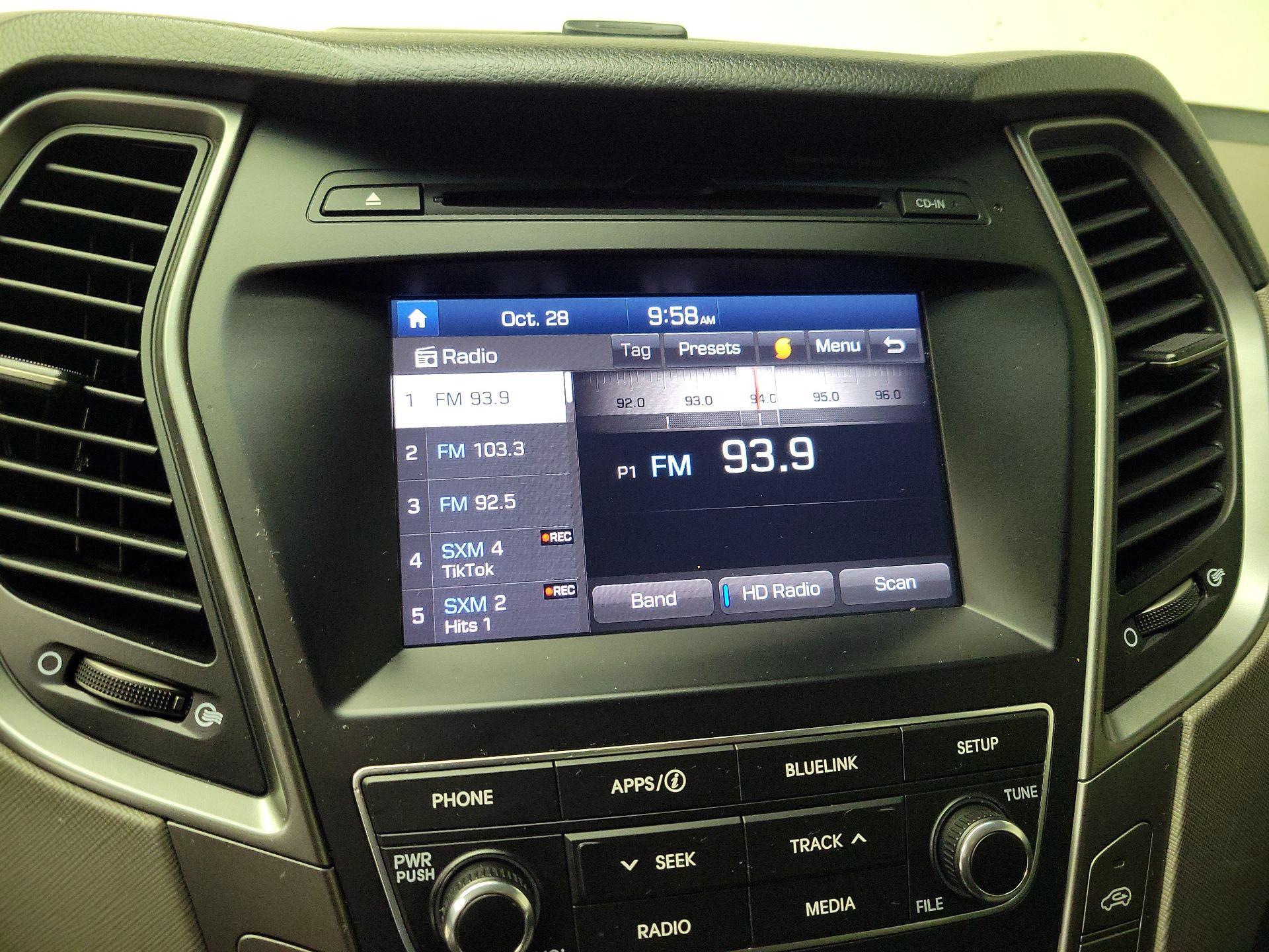 Thumbnail: 2018 Hyundai Santa Fe - 15