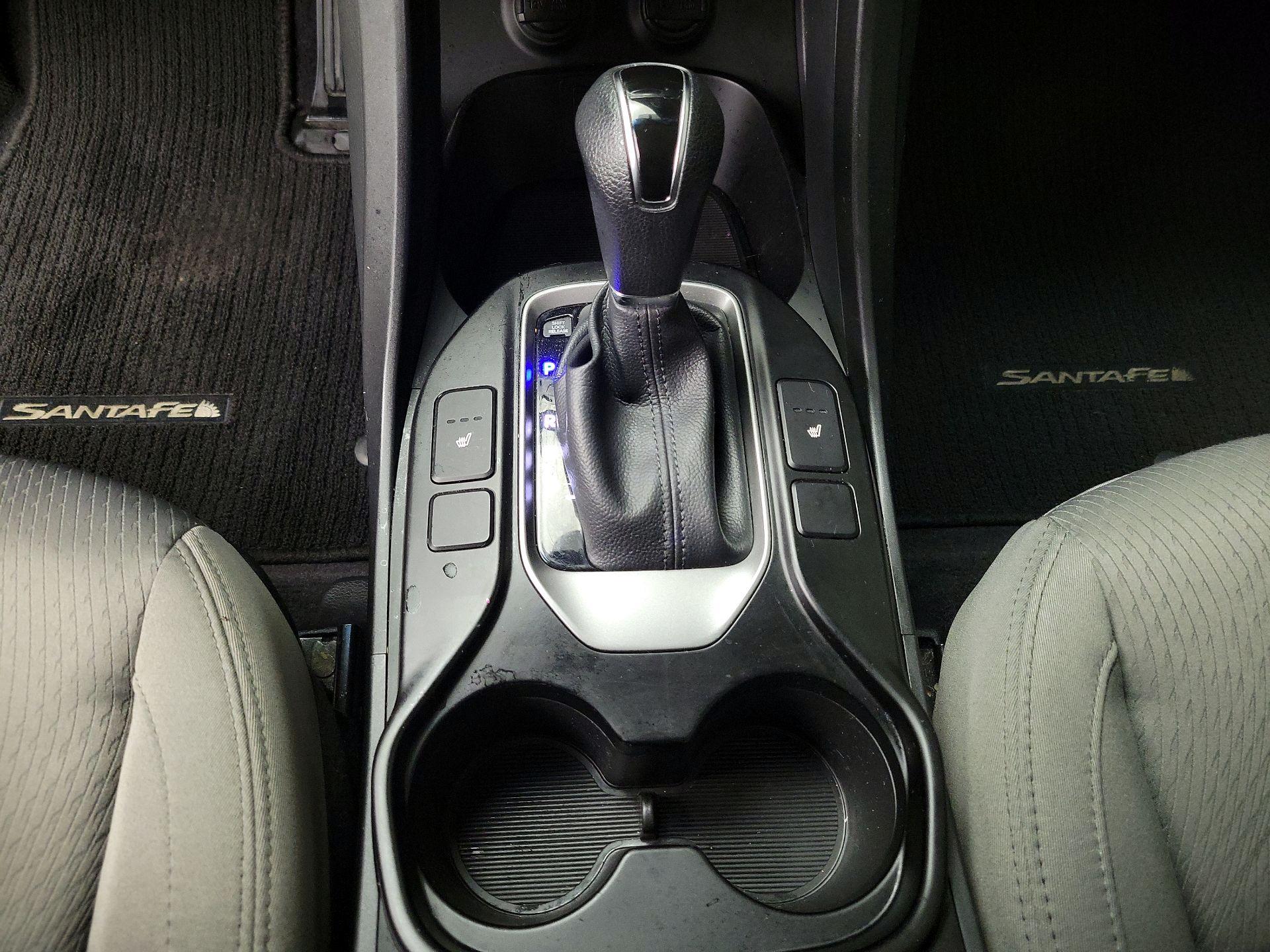 Thumbnail: 2018 Hyundai Santa Fe - 17