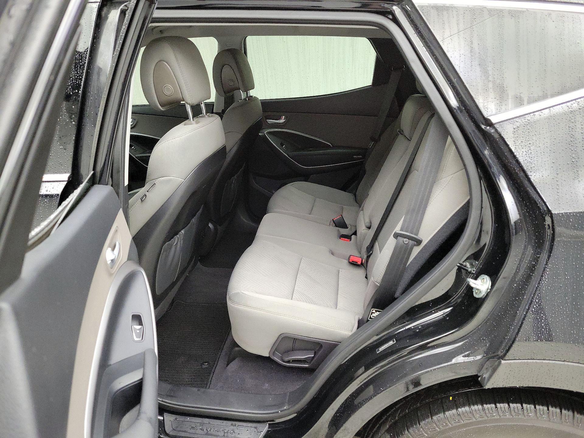 Thumbnail: 2018 Hyundai Santa Fe - 19