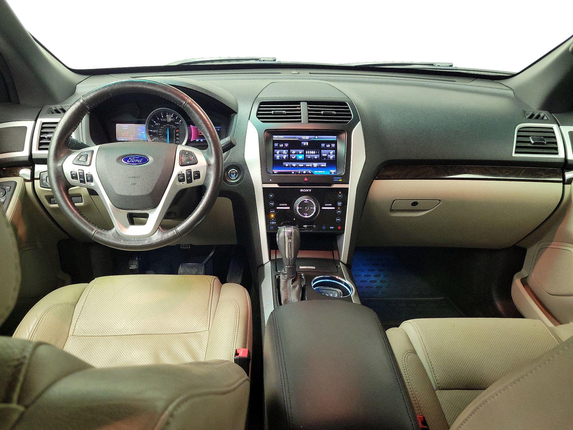 Thumbnail: 2014 Ford Explorer - 9