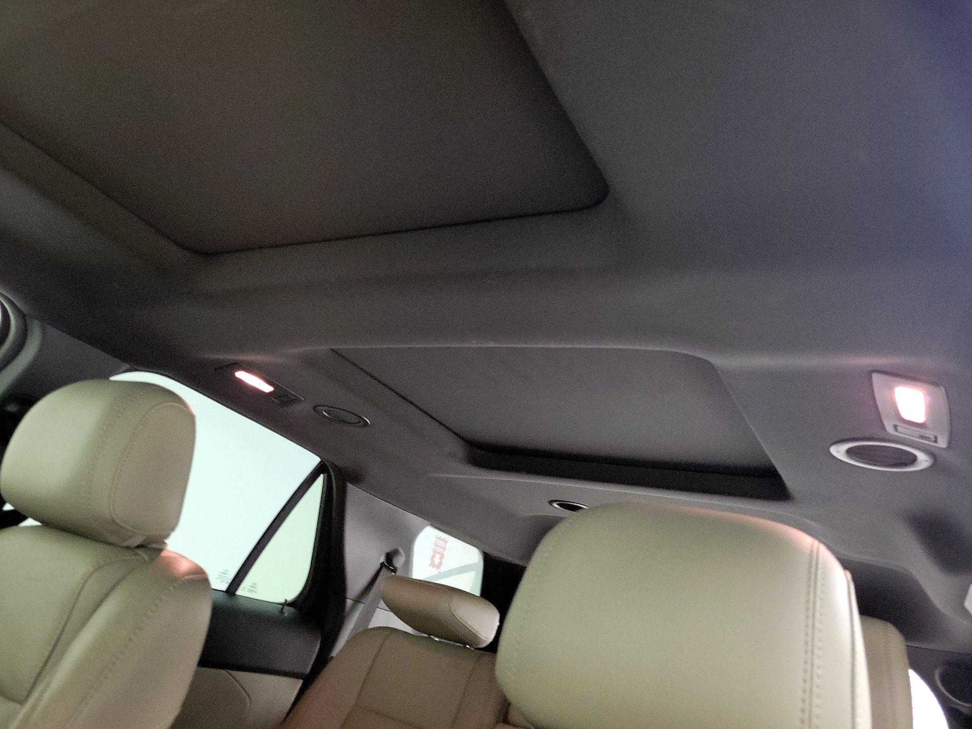 Thumbnail: 2014 Ford Explorer - 19