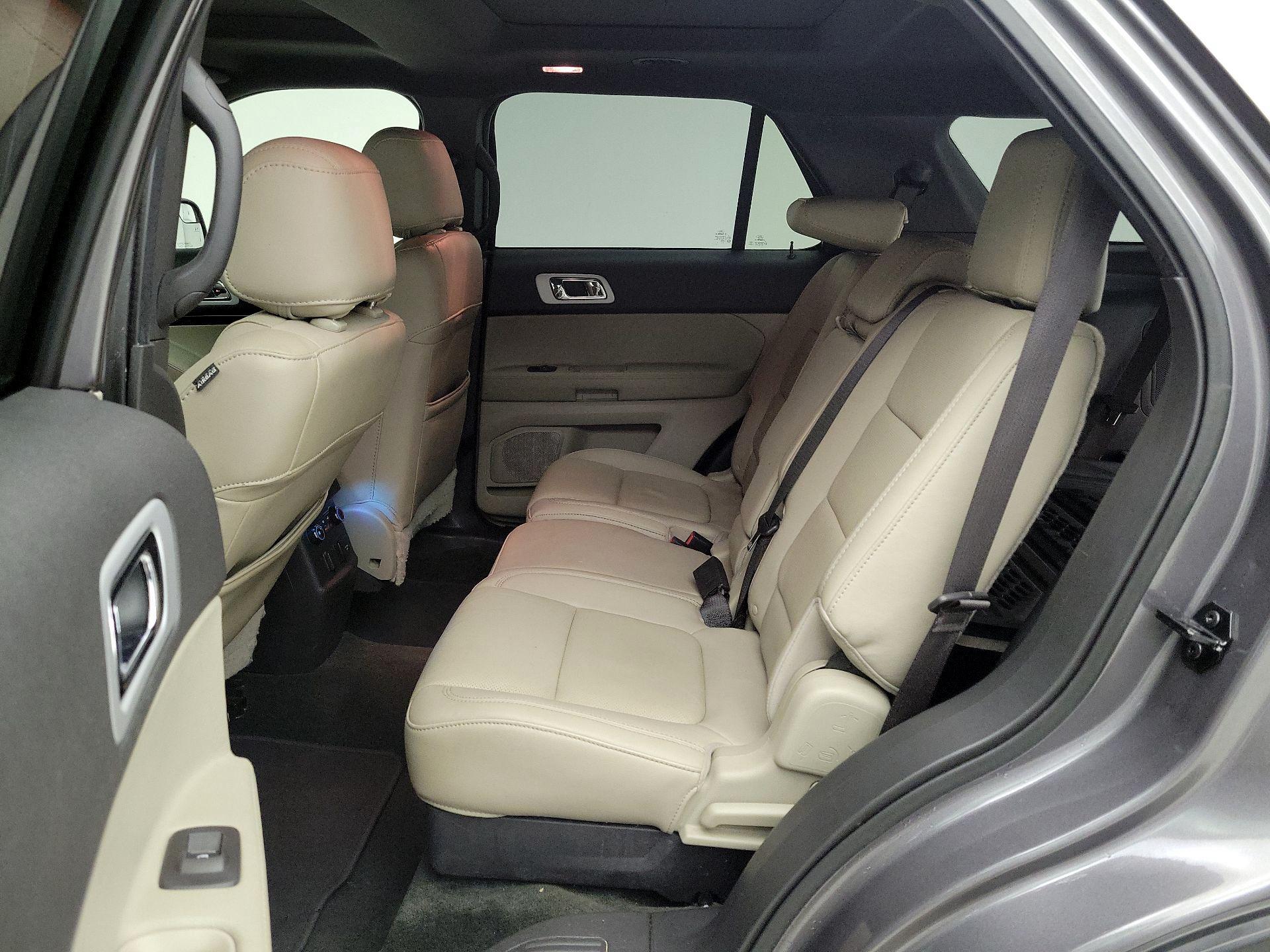 Thumbnail: 2014 Ford Explorer - 20